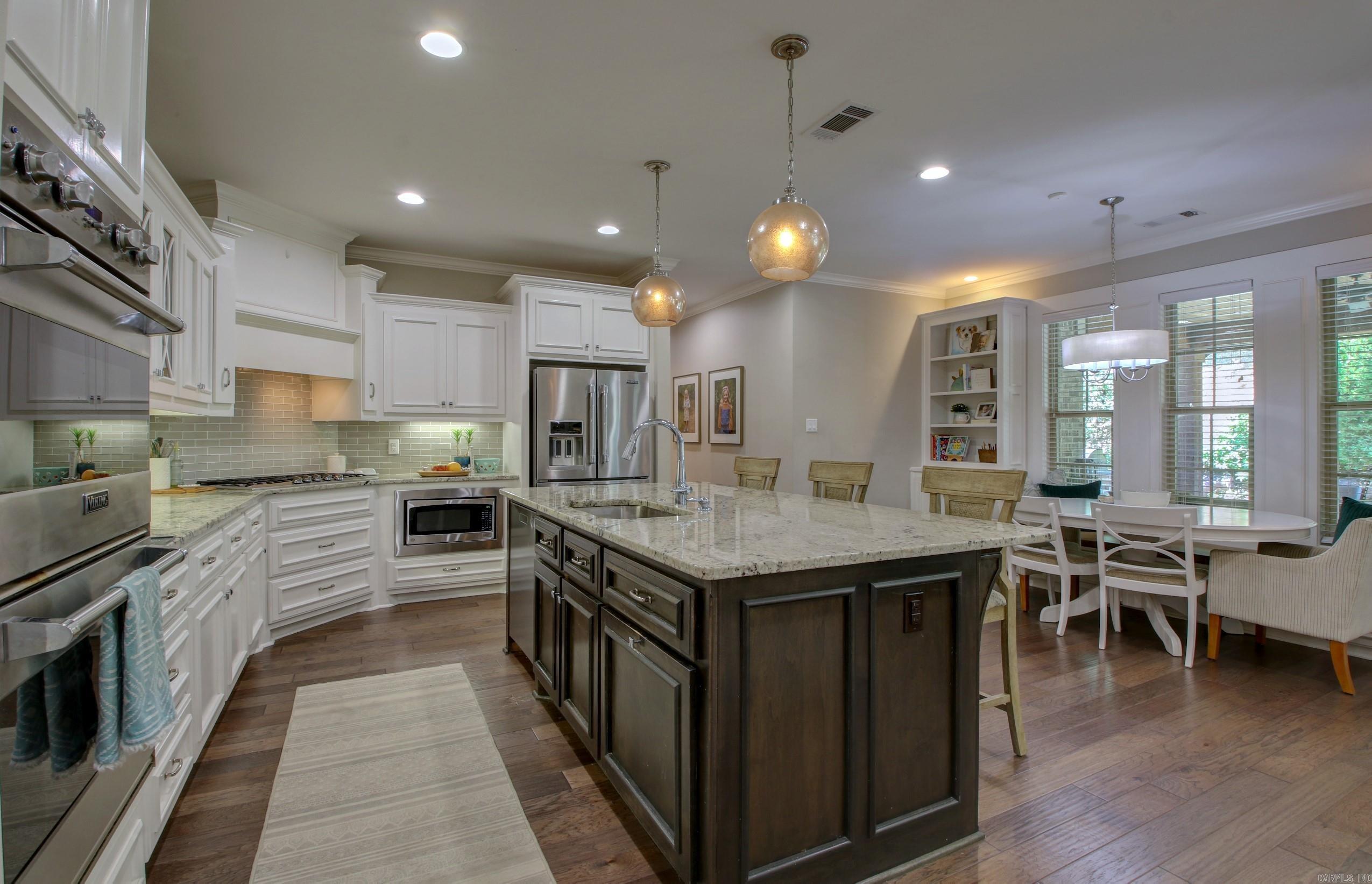 THE VILLAGES OF WELLINGTON - Residential