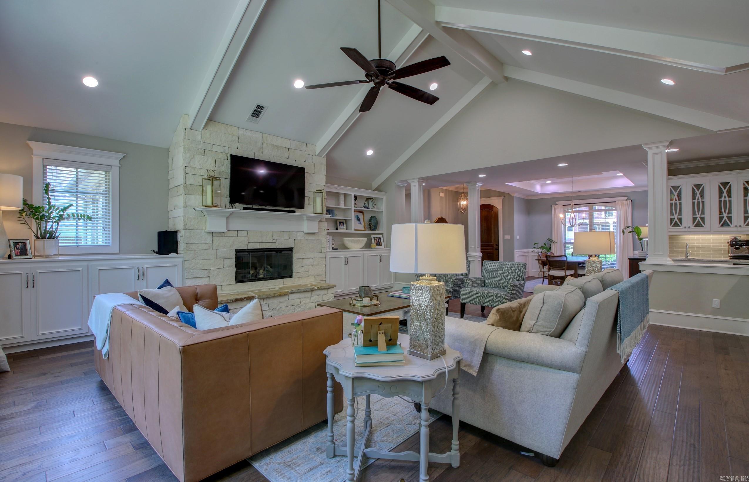 THE VILLAGES OF WELLINGTON - Residential