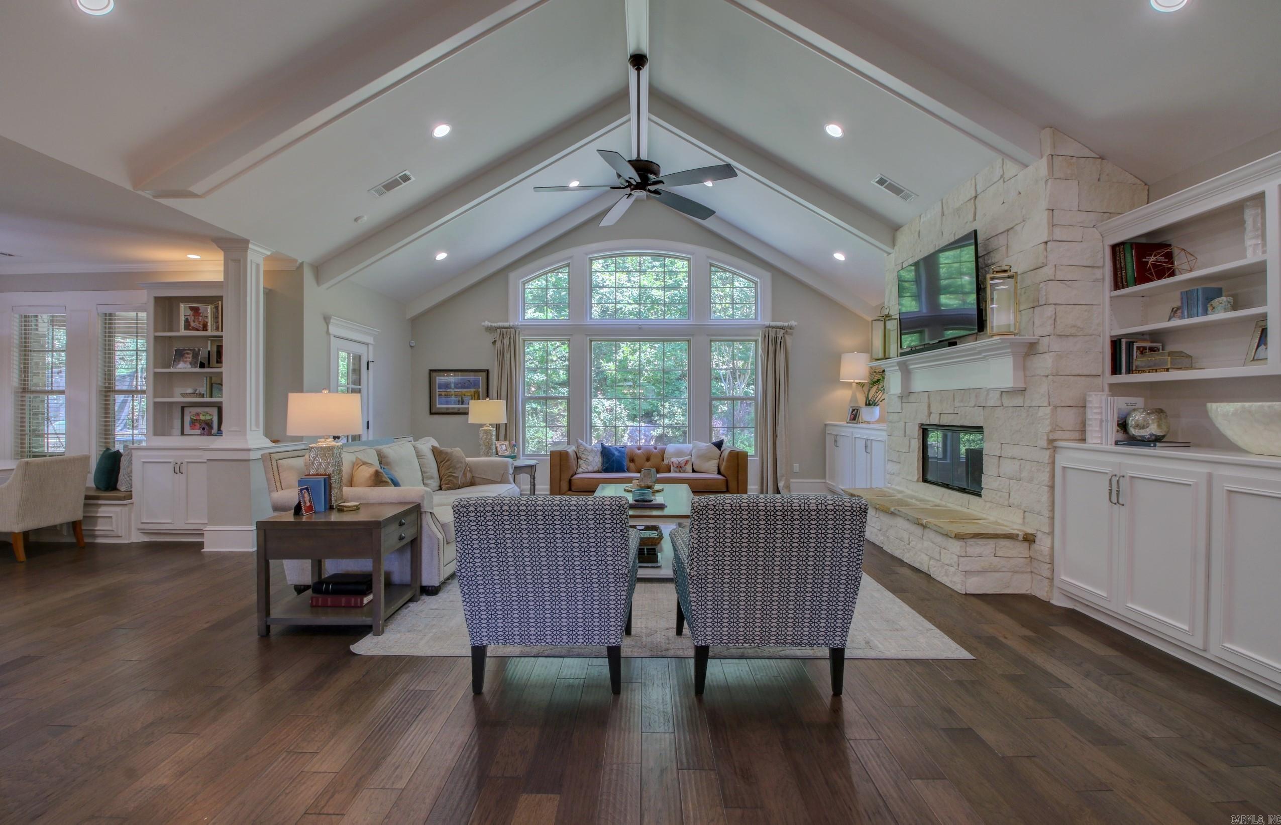 THE VILLAGES OF WELLINGTON - Residential