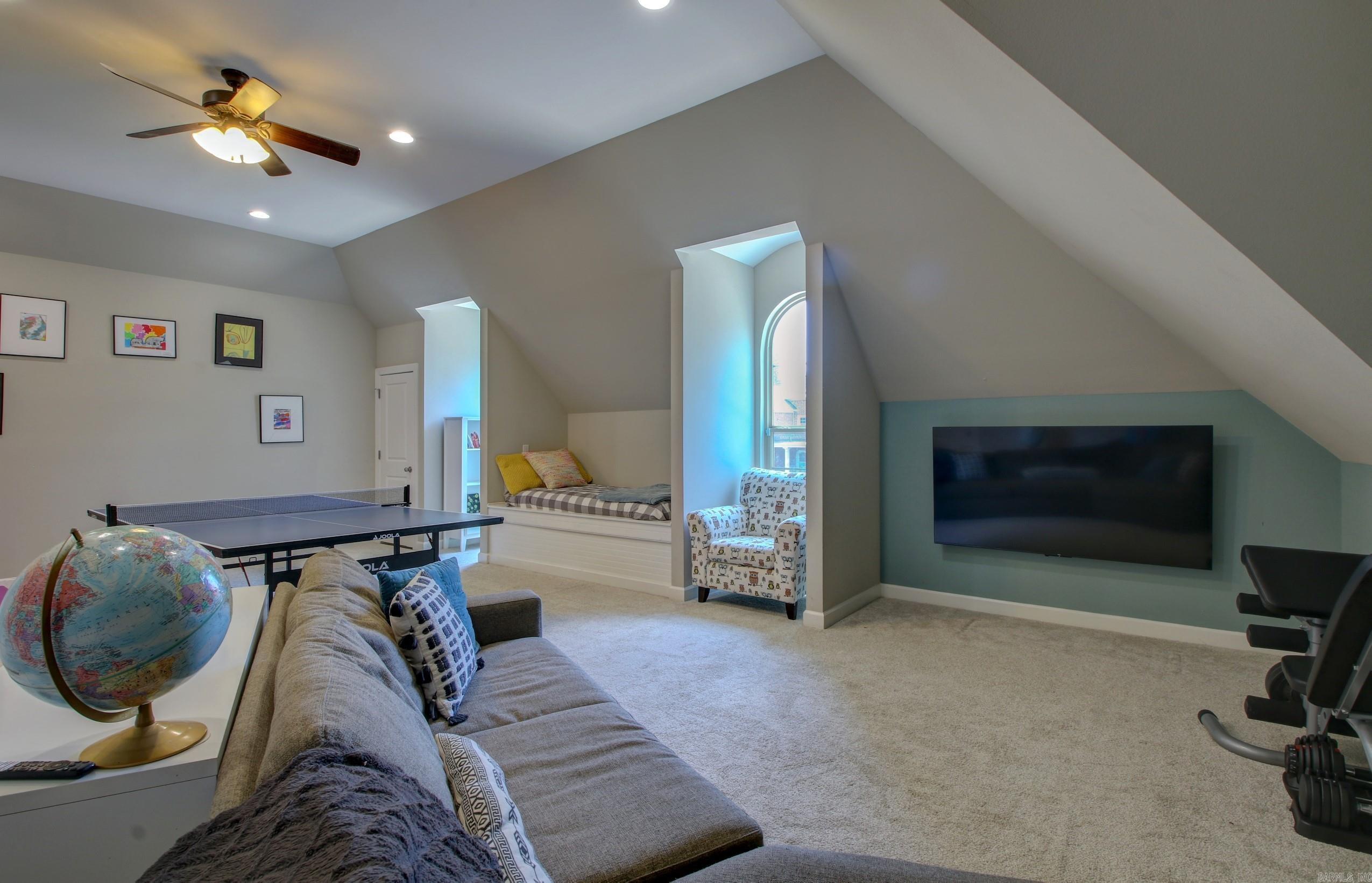 THE VILLAGES OF WELLINGTON - Residential