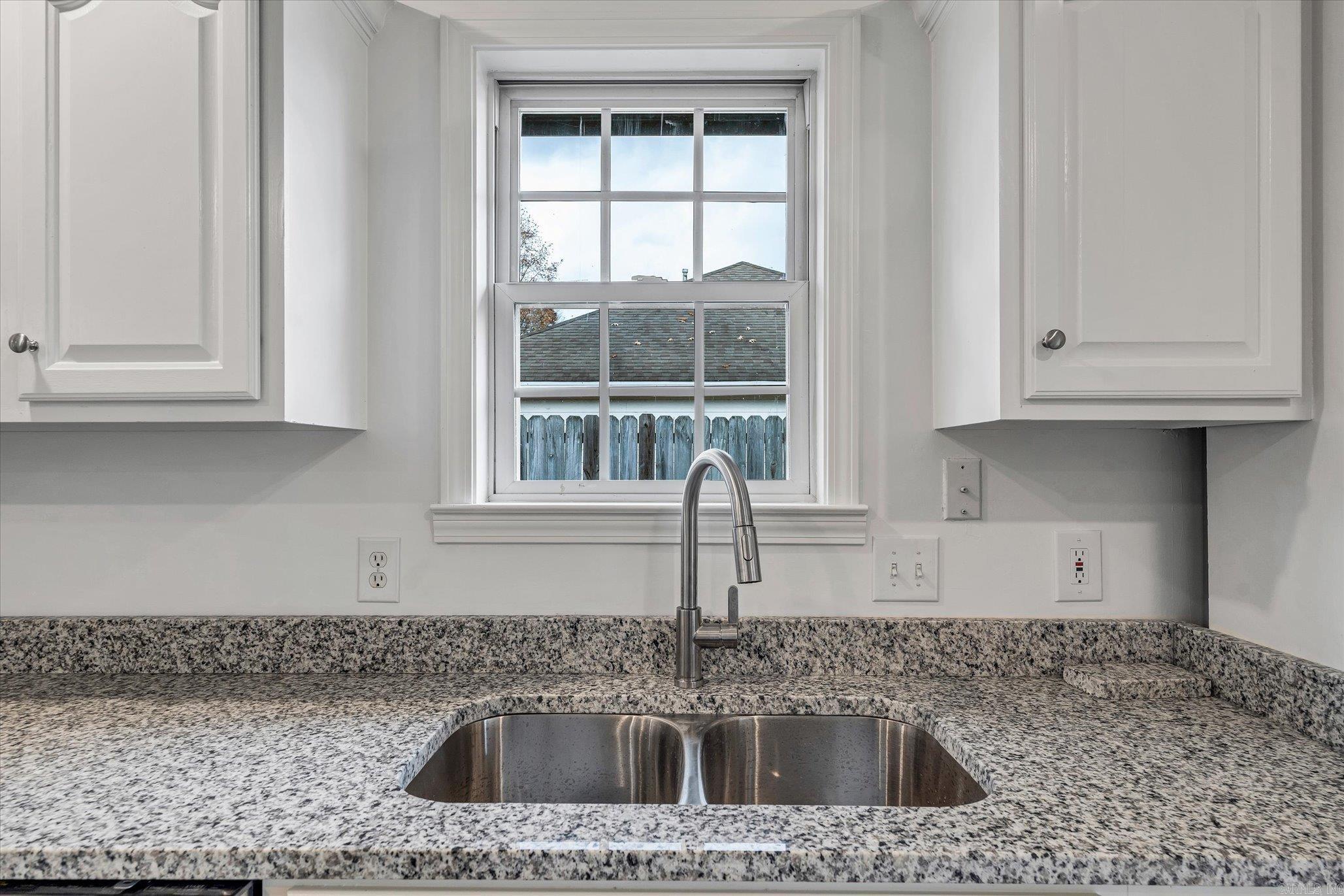 COLONY PARK - Residential