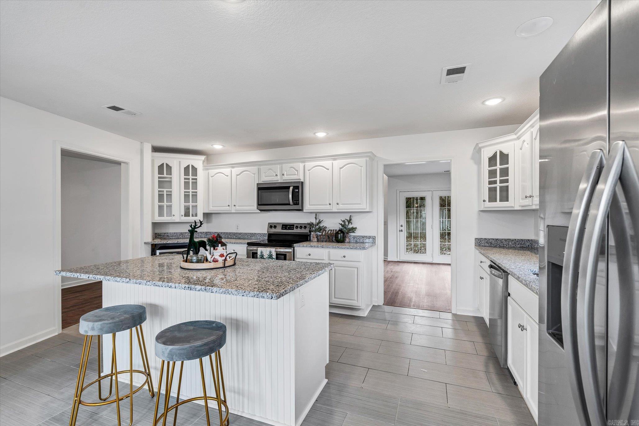 COLONY PARK - Residential