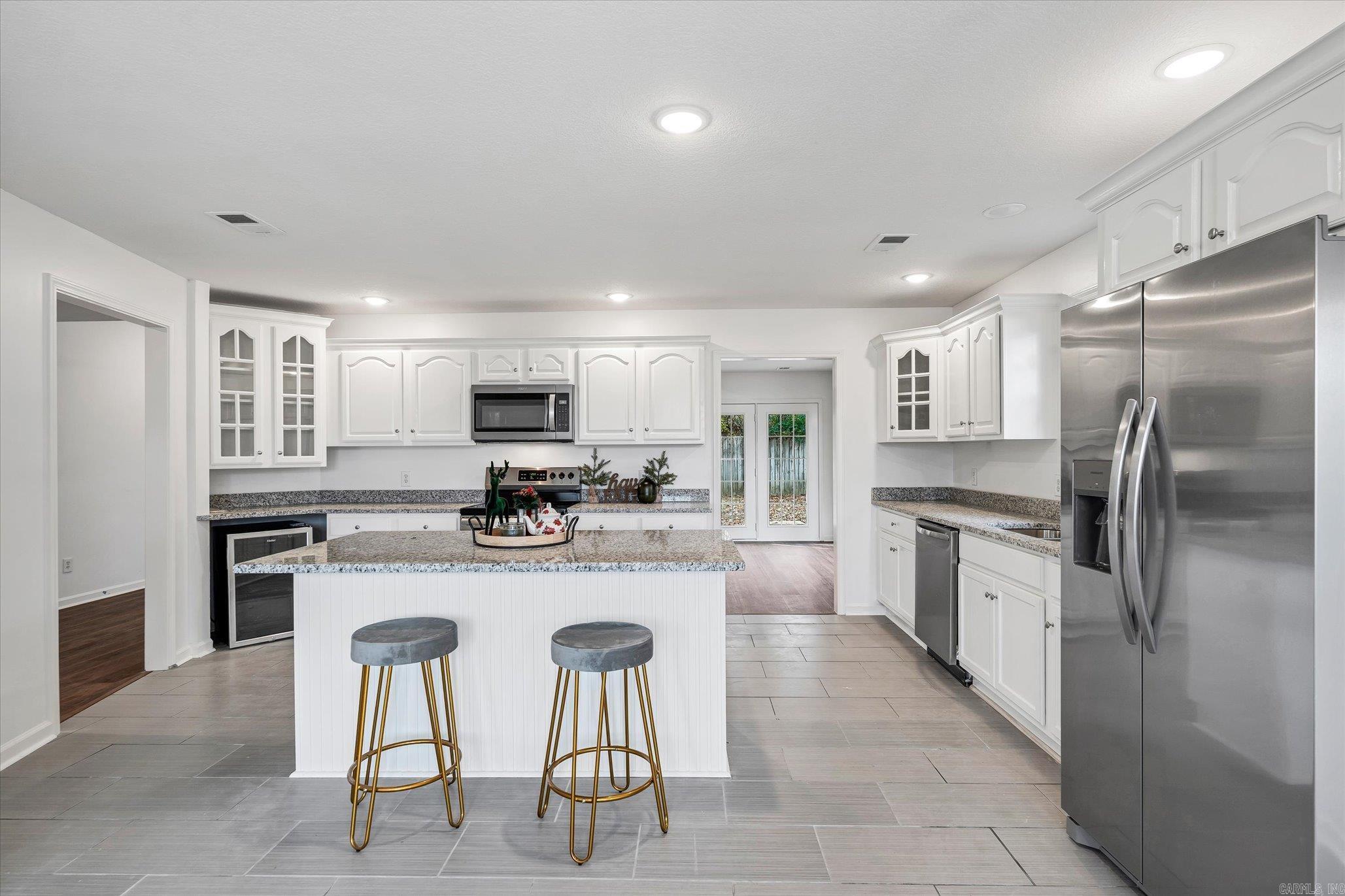 COLONY PARK - Residential