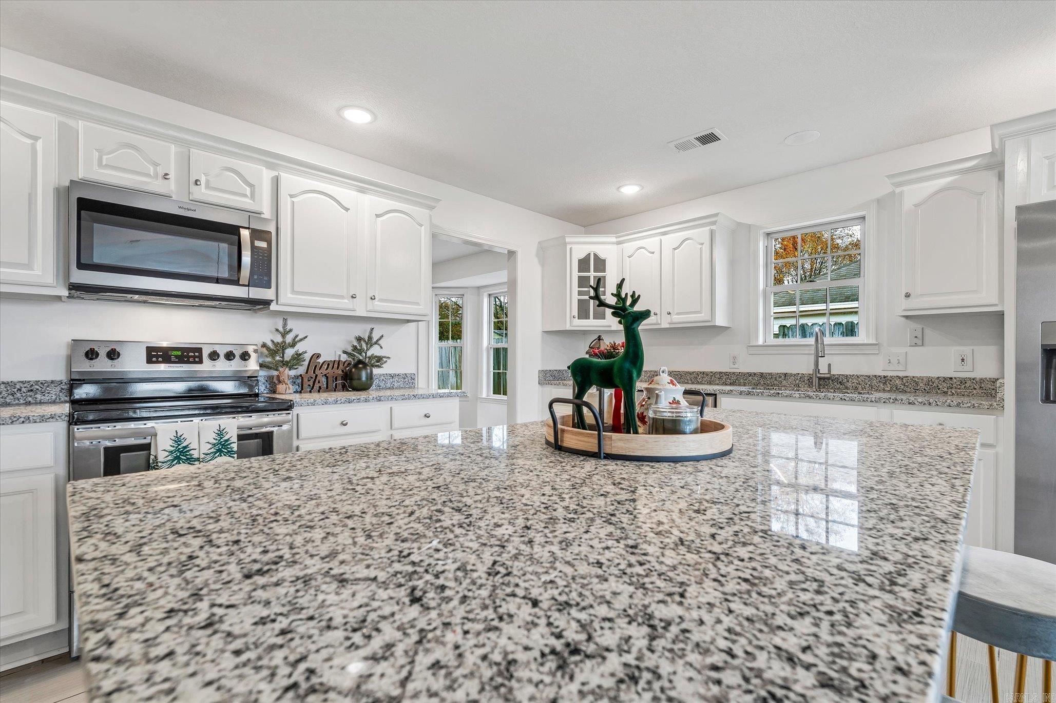 COLONY PARK - Residential