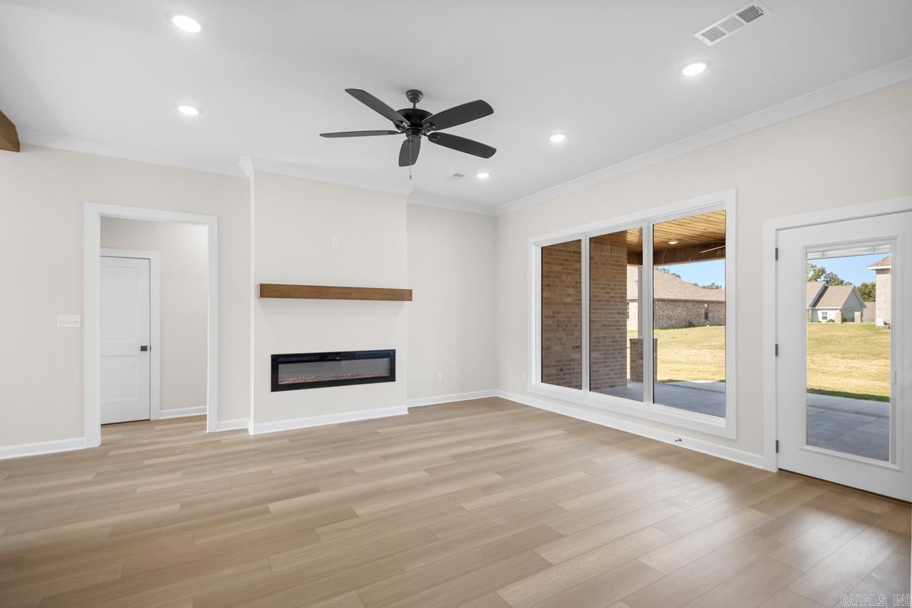 JACOB CREEK - Residential
