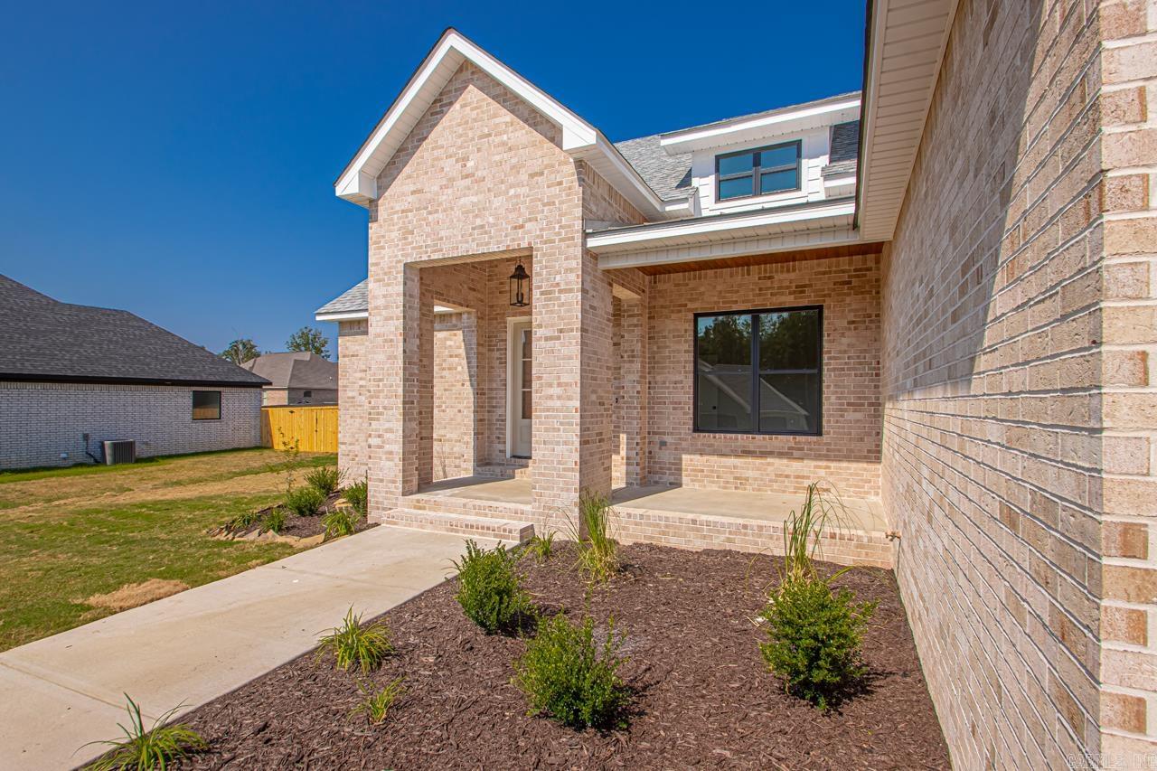 JACOB CREEK - Residential