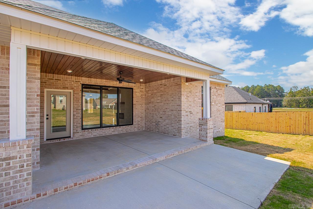 JACOB CREEK - Residential