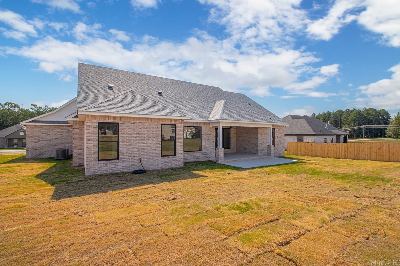 JACOB CREEK - Residential