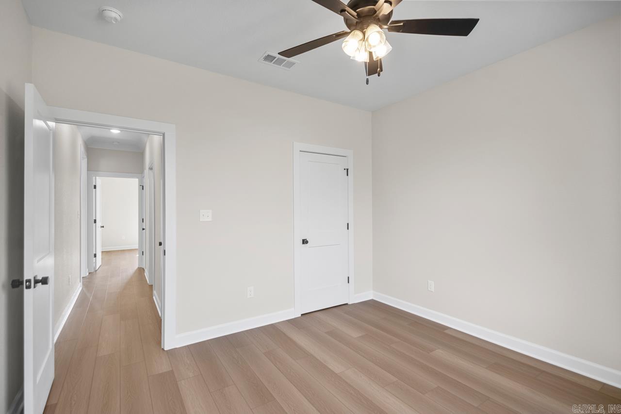 JACOB CREEK - Residential