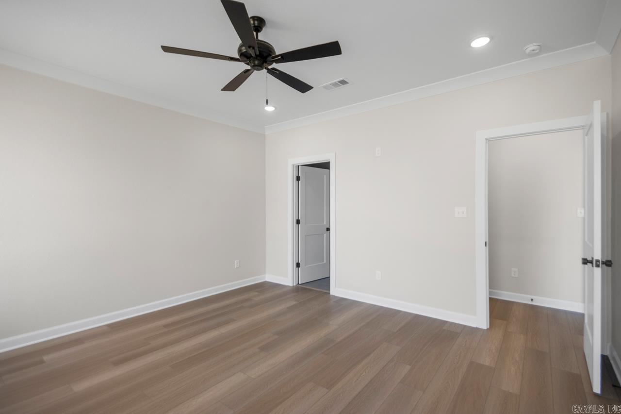 JACOB CREEK - Residential