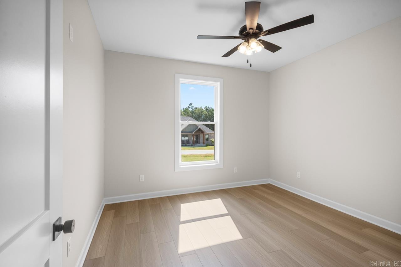JACOB CREEK - Residential
