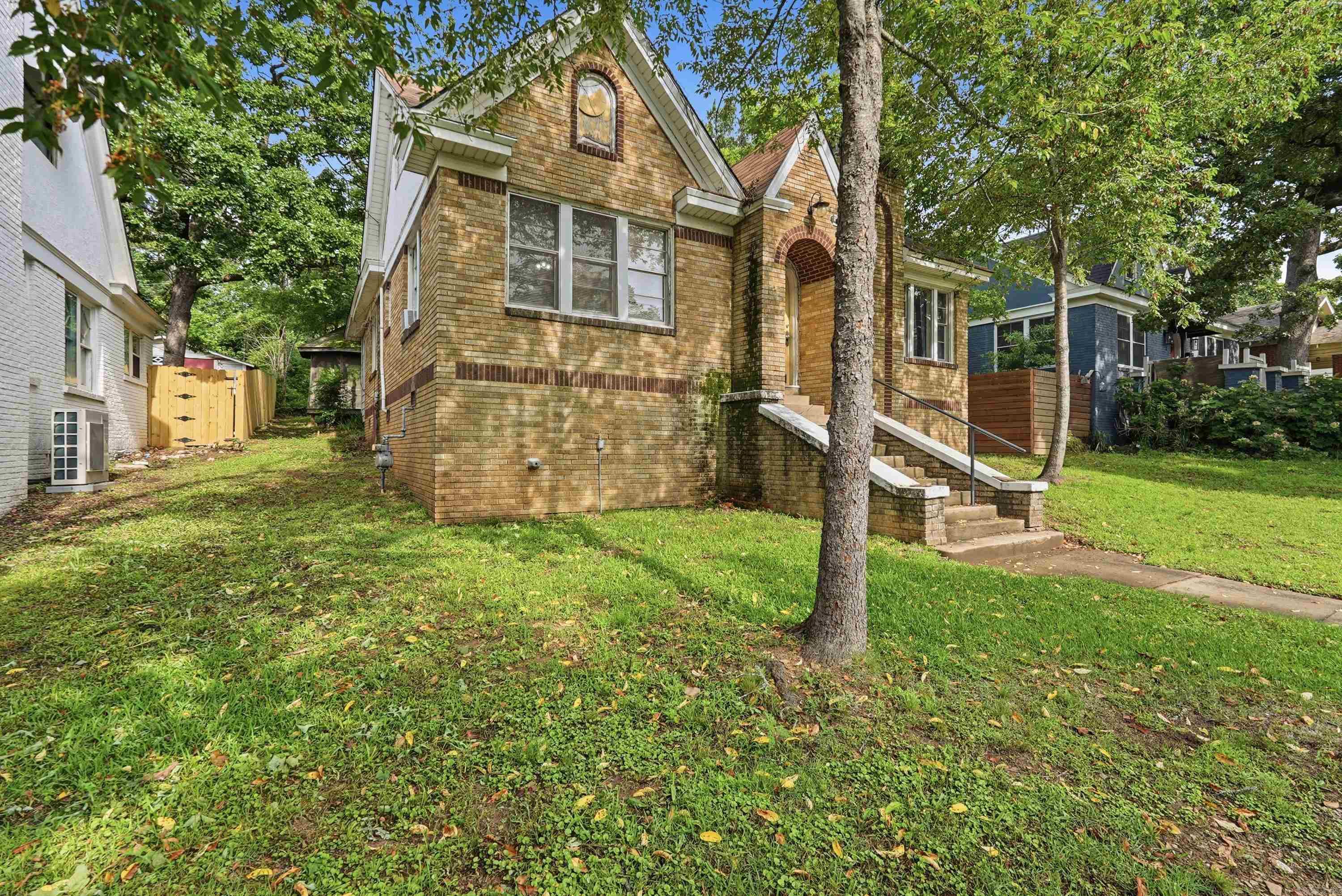 VIRGINIA HGTS - Residential