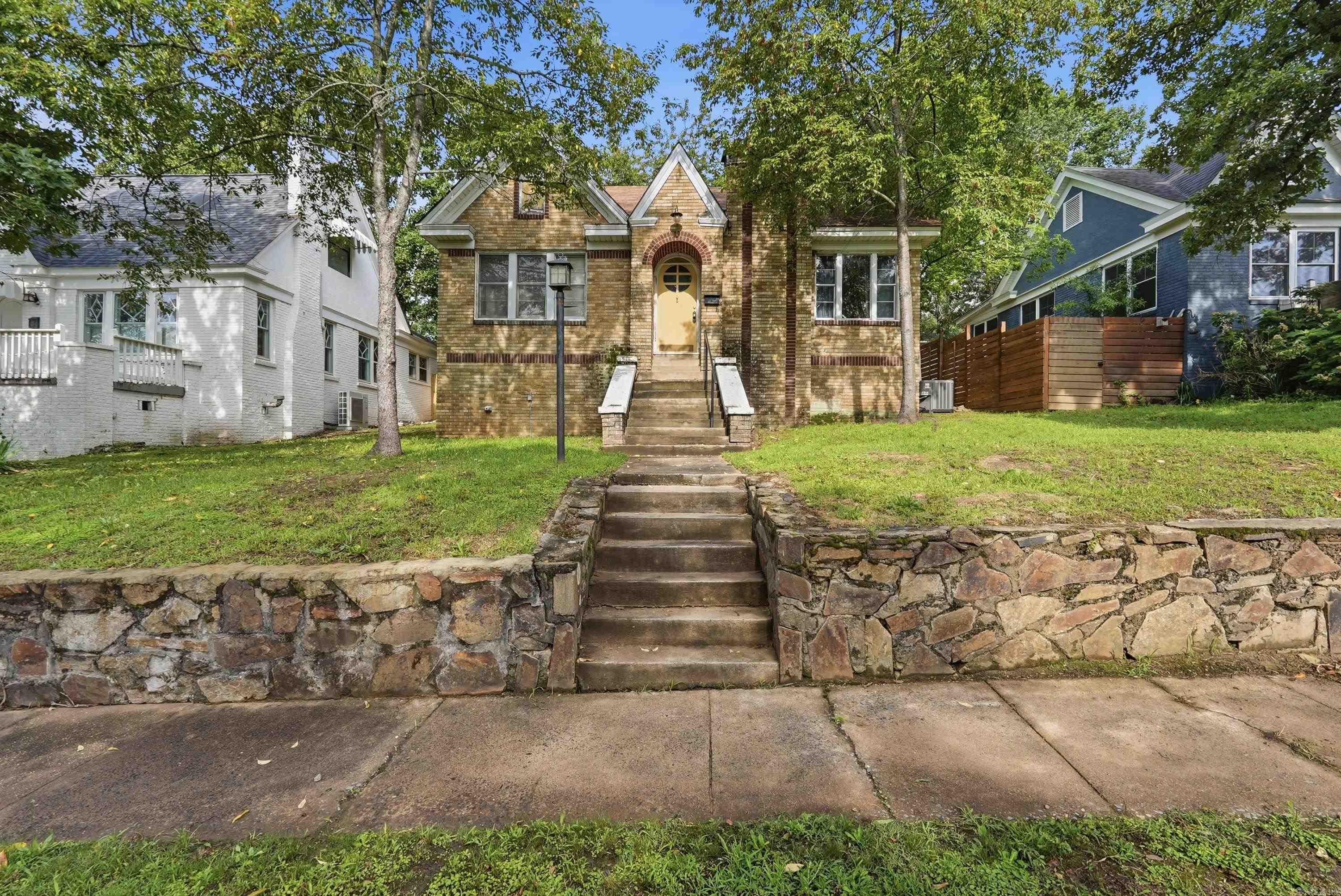 VIRGINIA HGTS - Residential