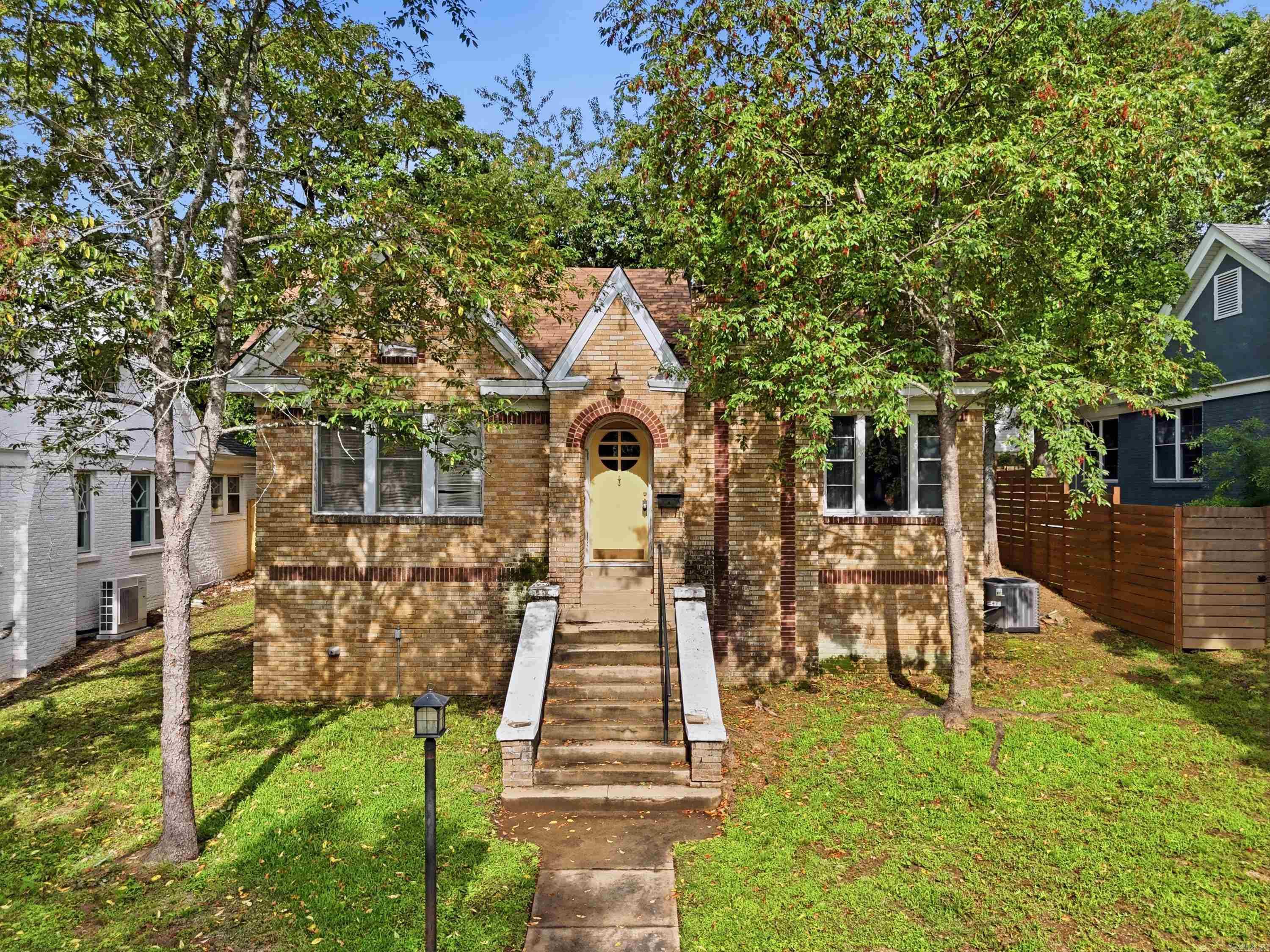 VIRGINIA HGTS - Residential