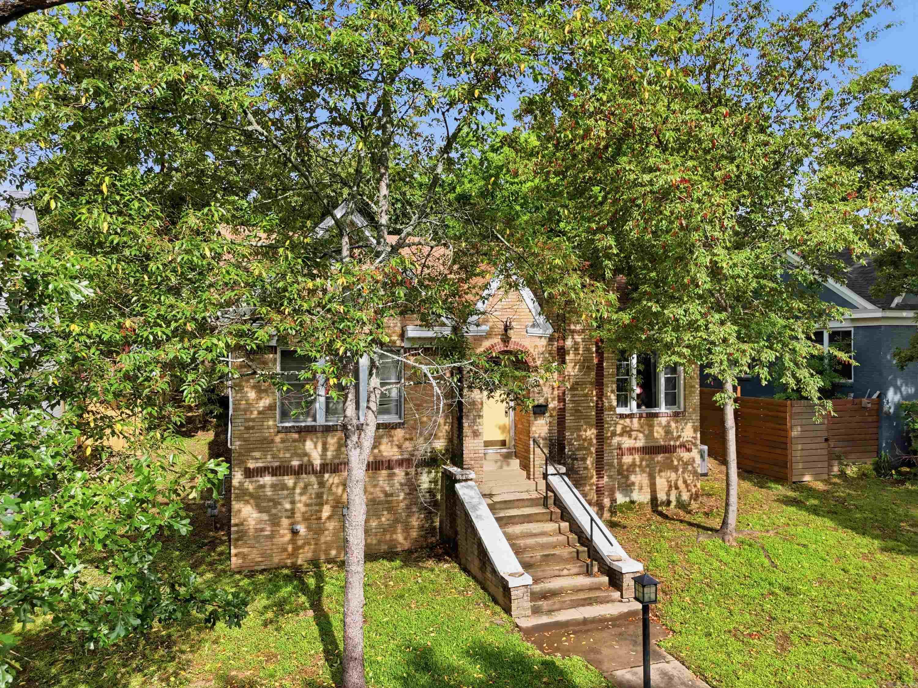 VIRGINIA HGTS - Residential