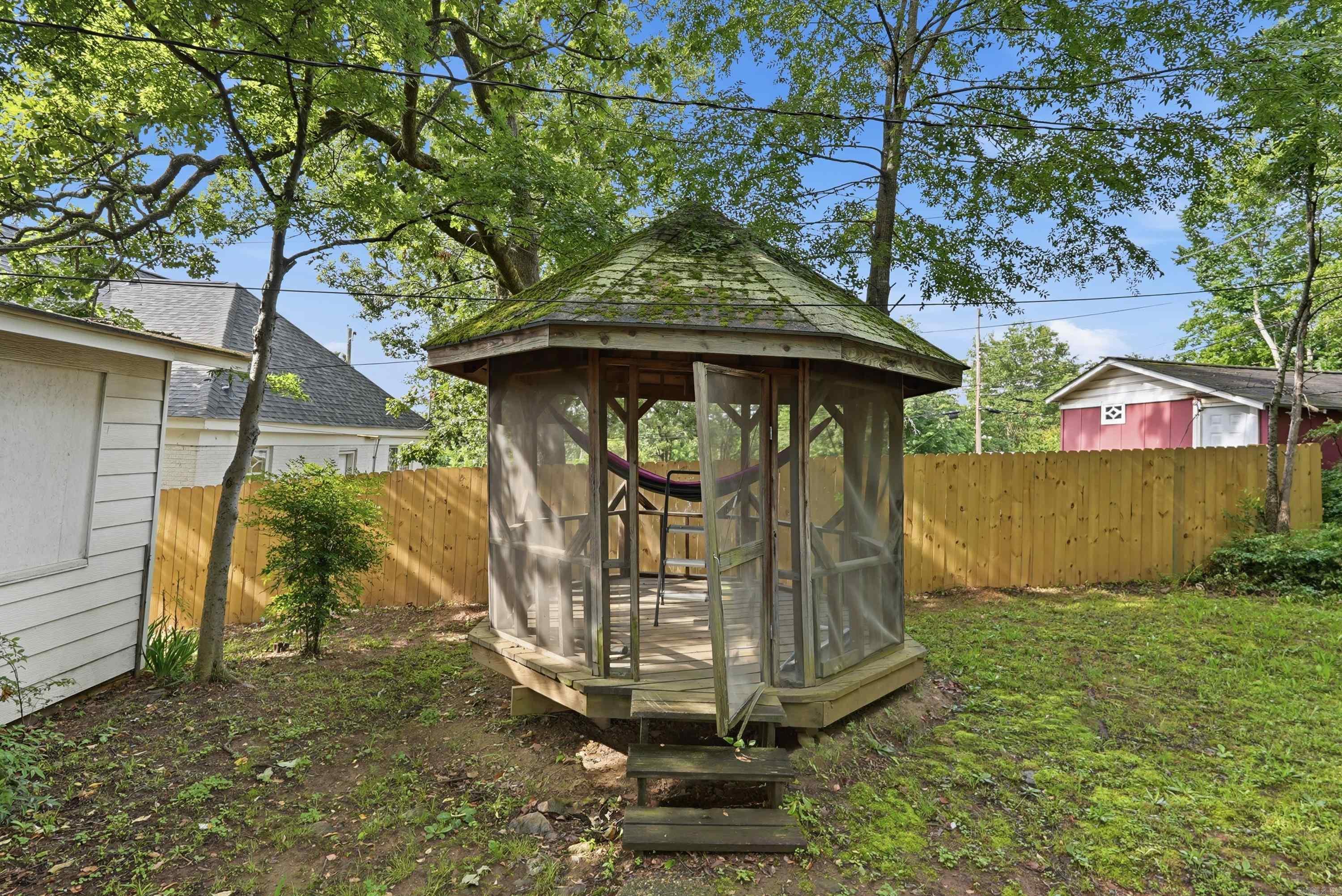 VIRGINIA HGTS - Residential