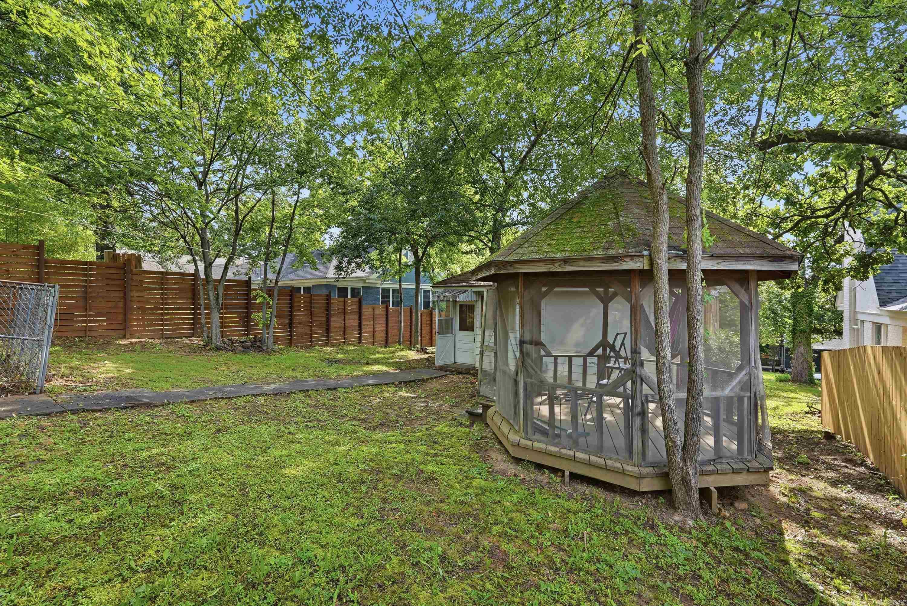 VIRGINIA HGTS - Residential