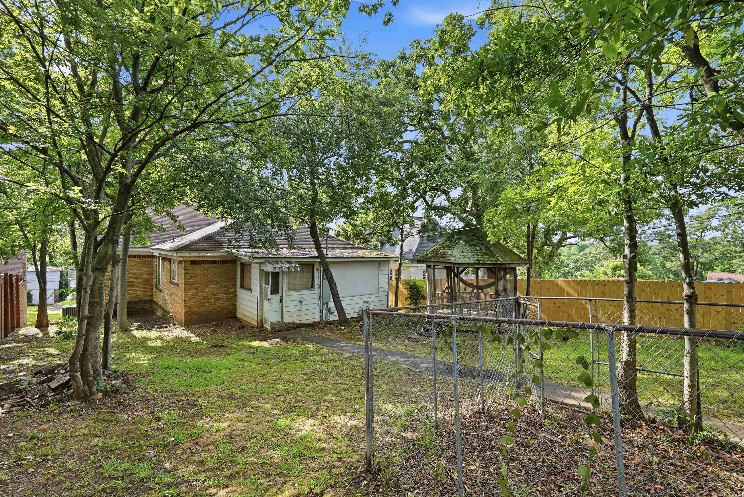 VIRGINIA HGTS - Residential