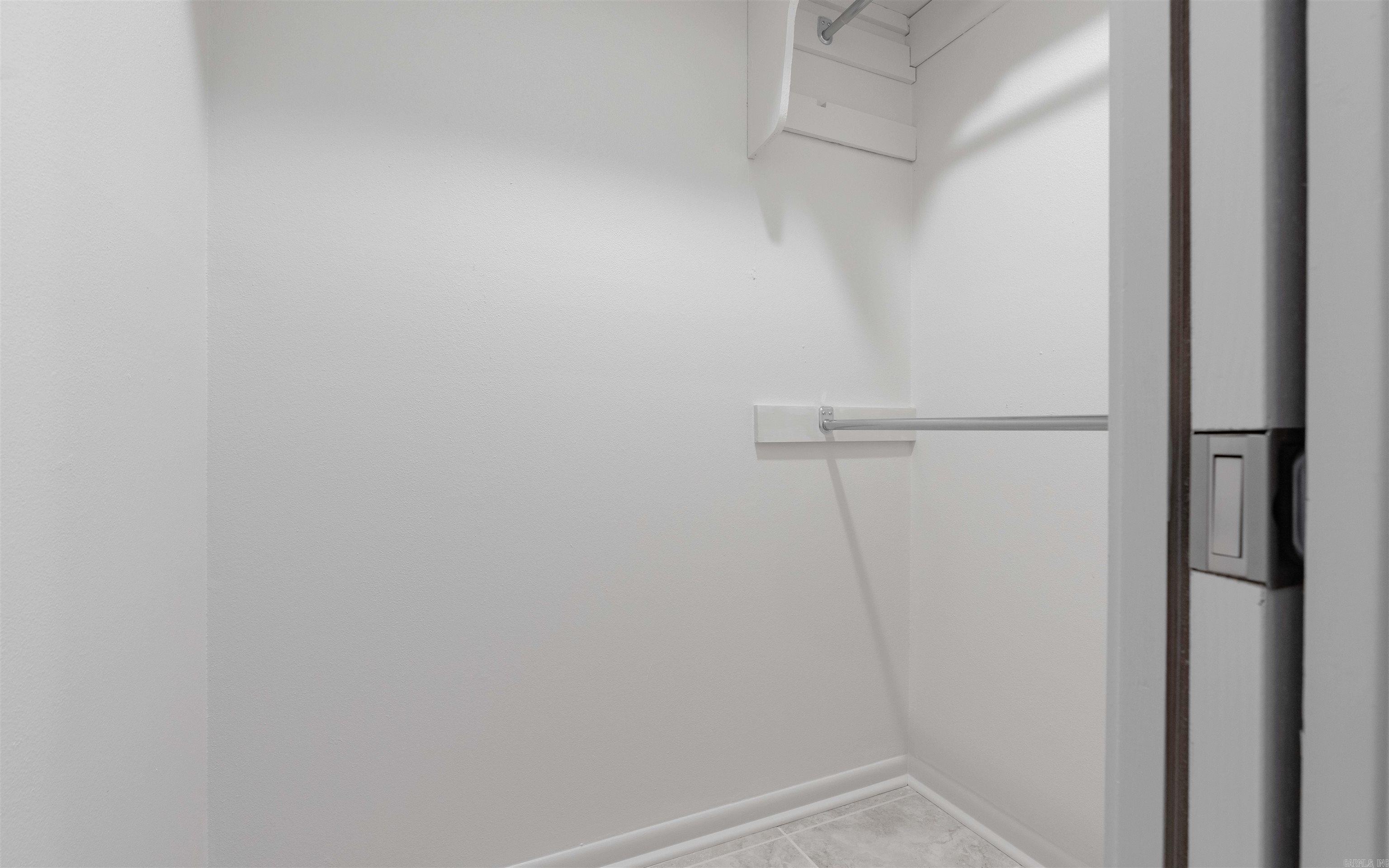 Gerona - Residential