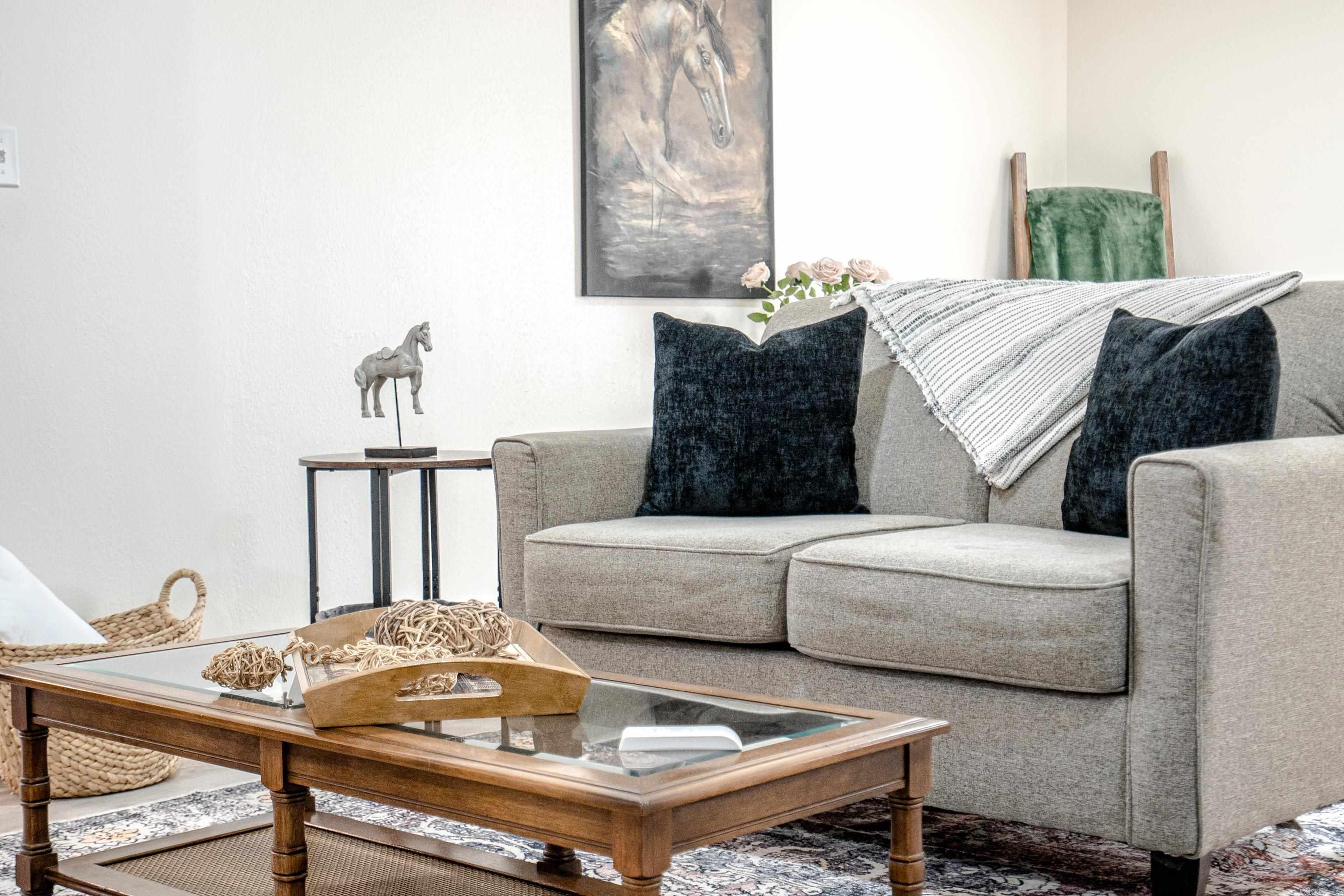 FORREST HILL - Residential