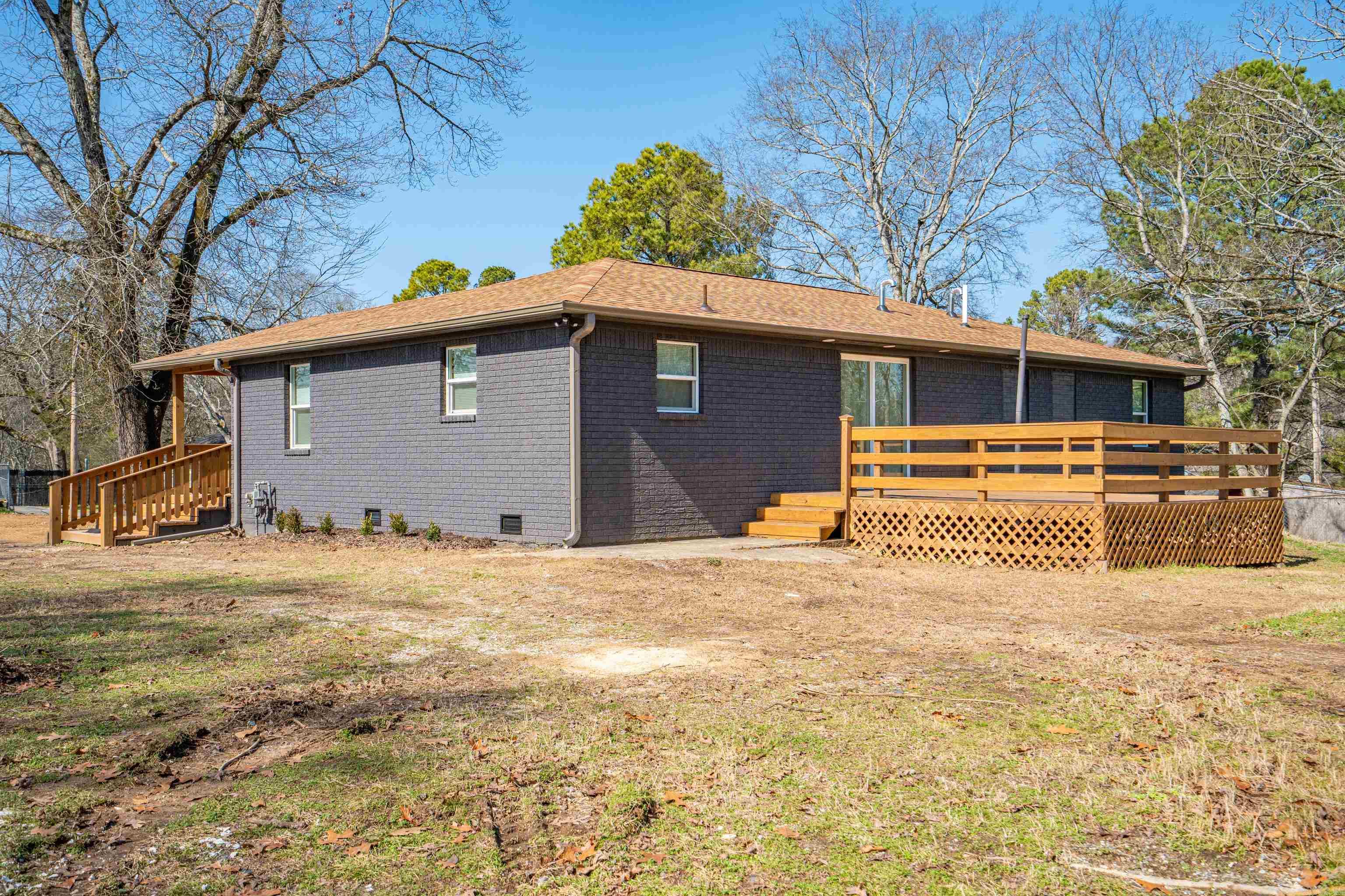 FORREST HILL - Residential