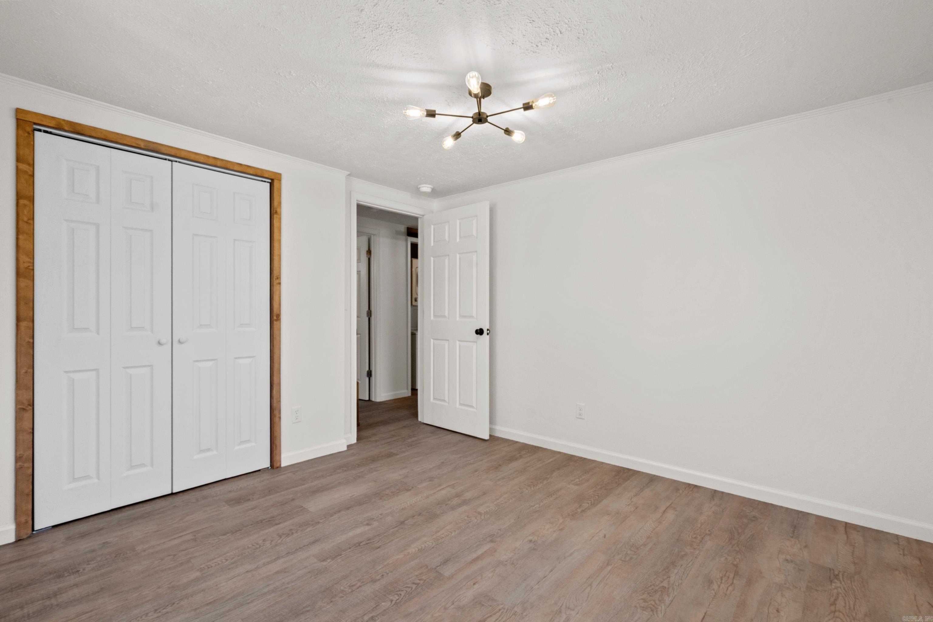 FORREST HILL - Residential