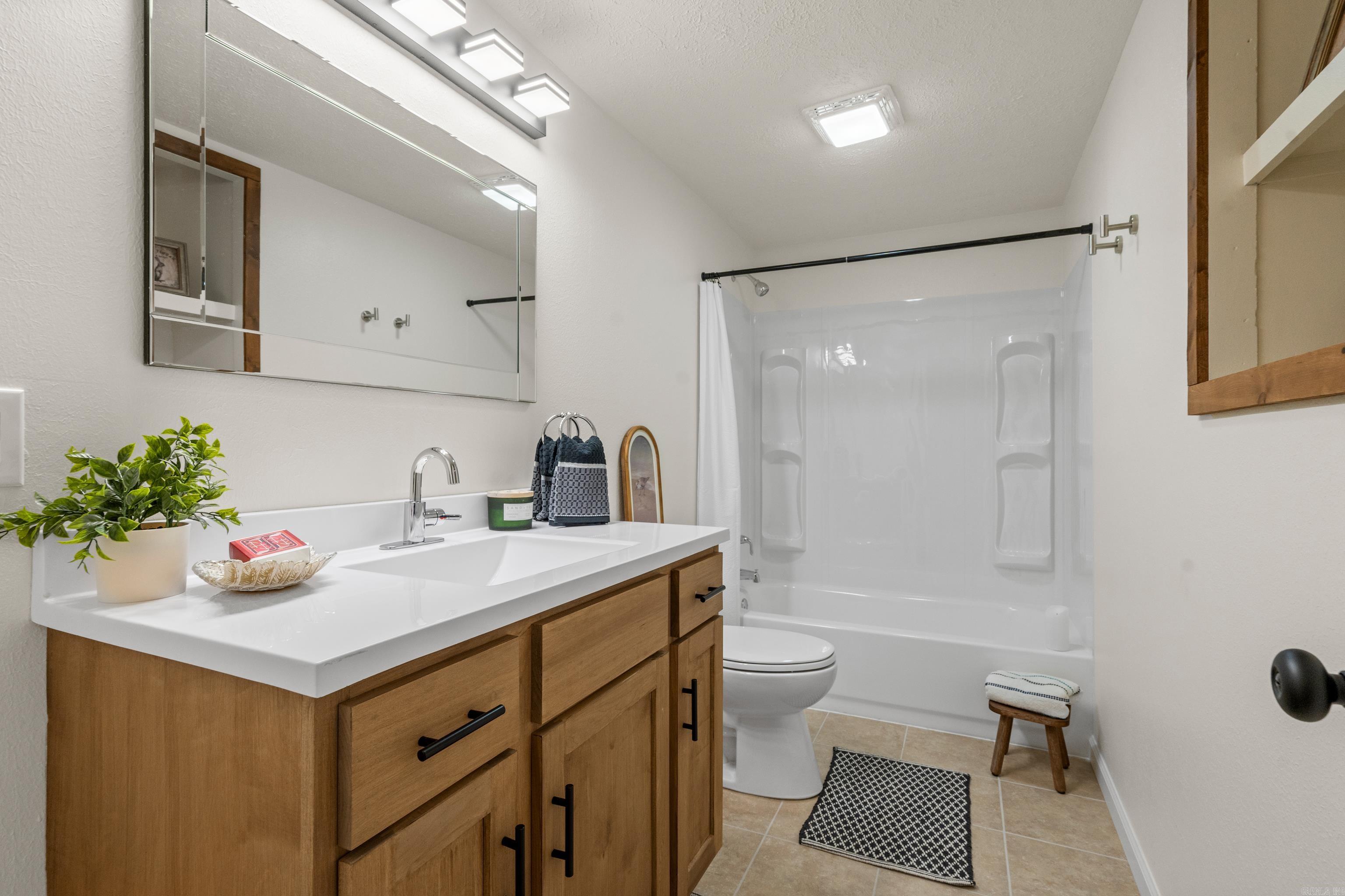 FORREST HILL - Residential