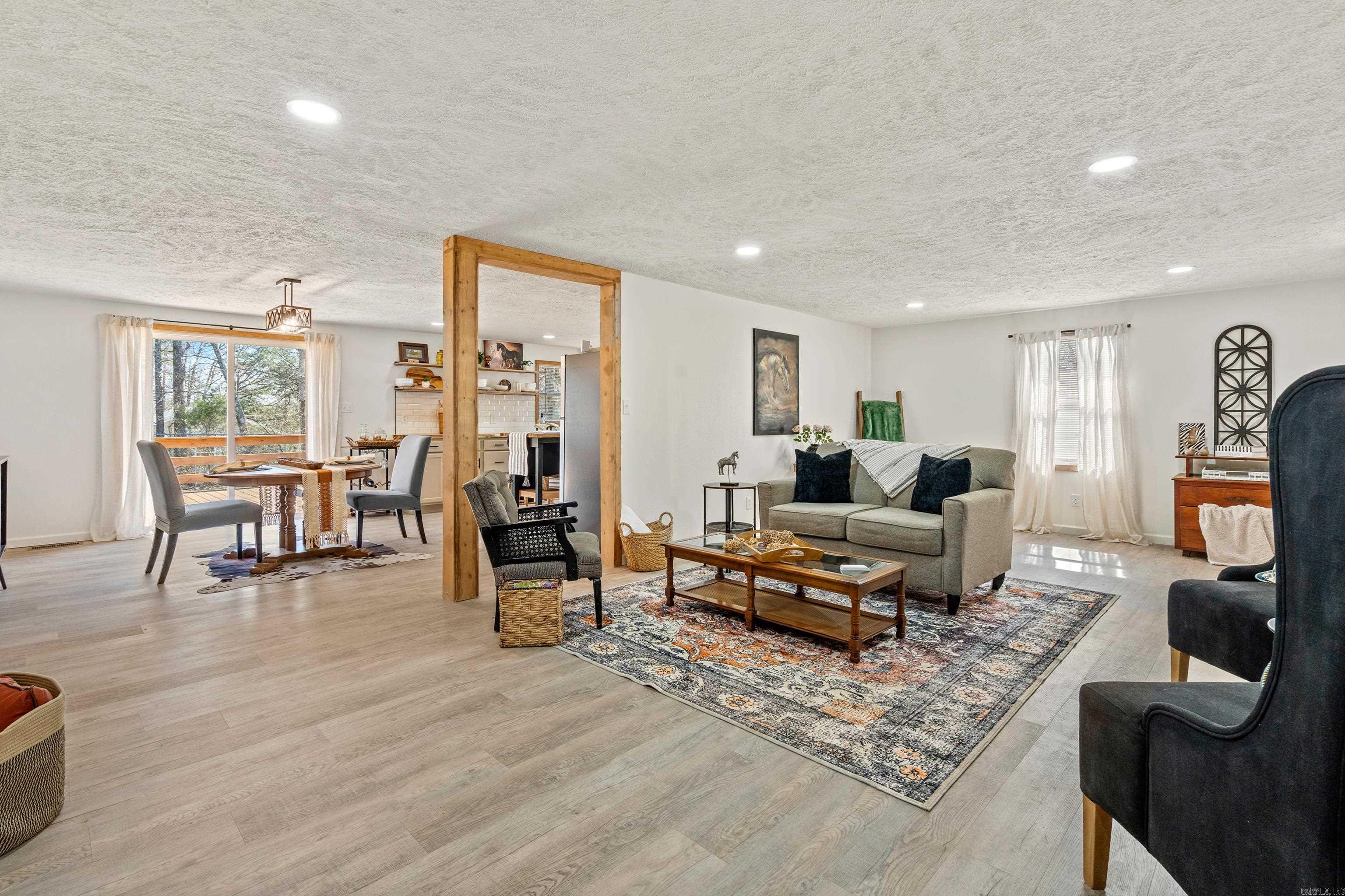 FORREST HILL - Residential