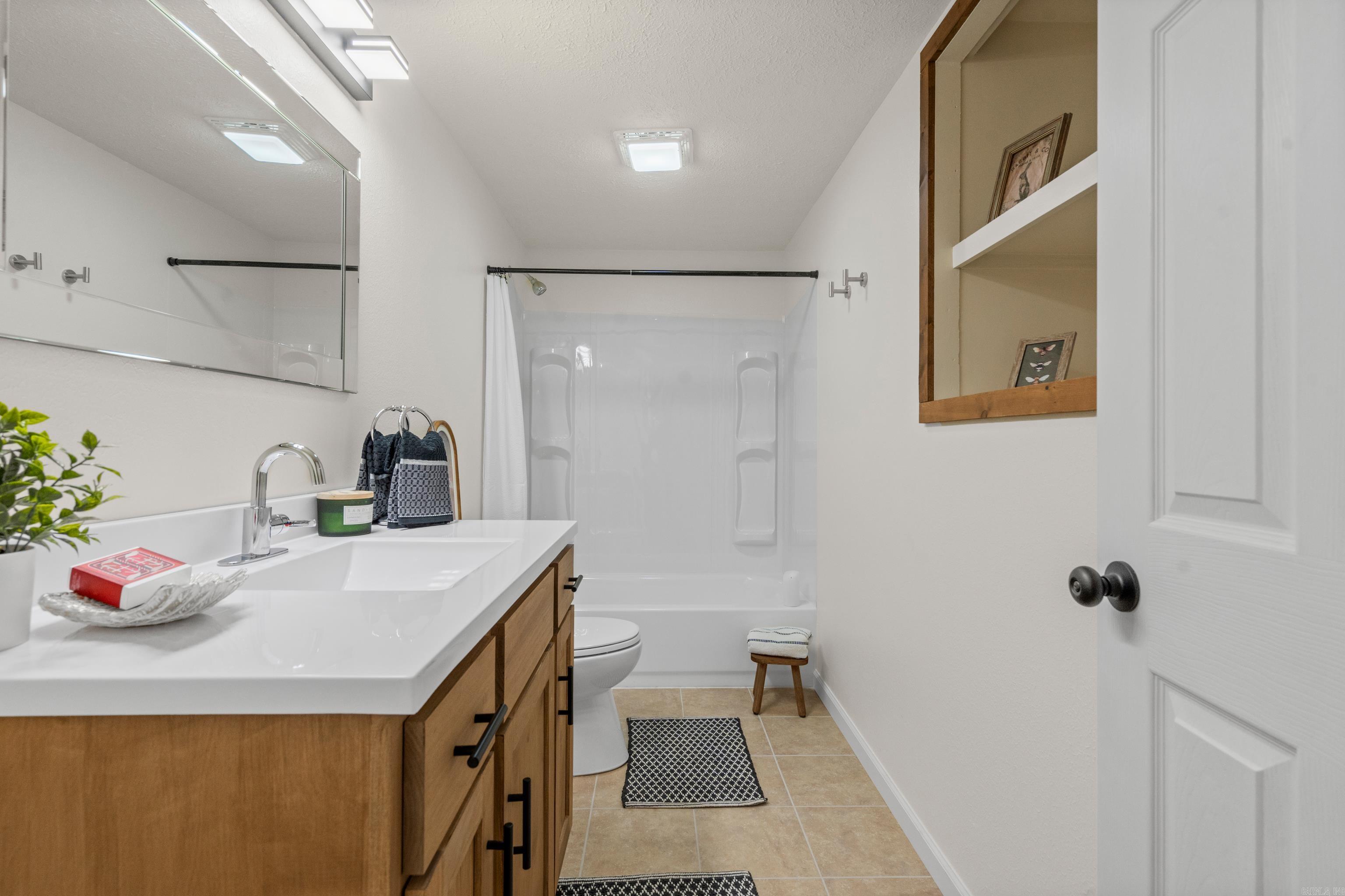 FORREST HILL - Residential