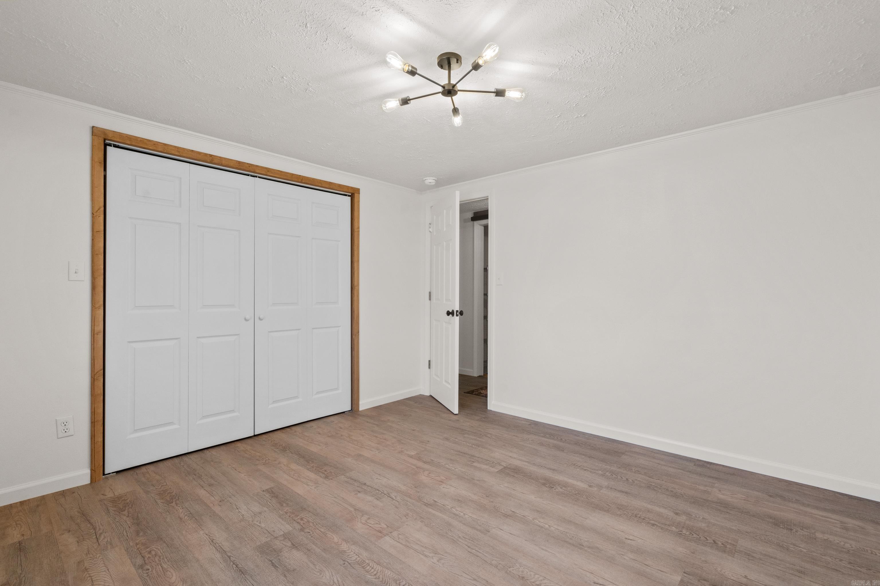 FORREST HILL - Residential