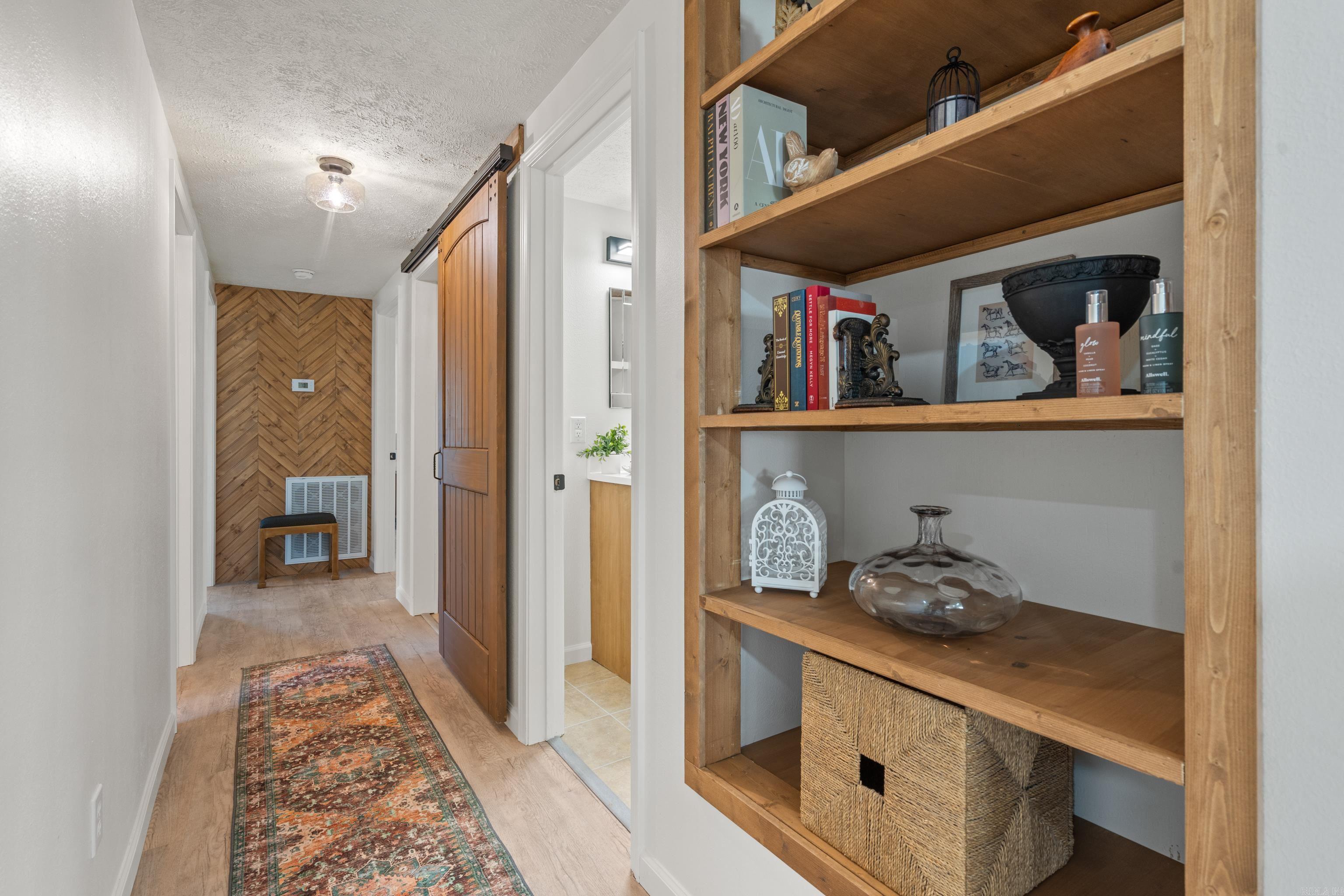 FORREST HILL - Residential