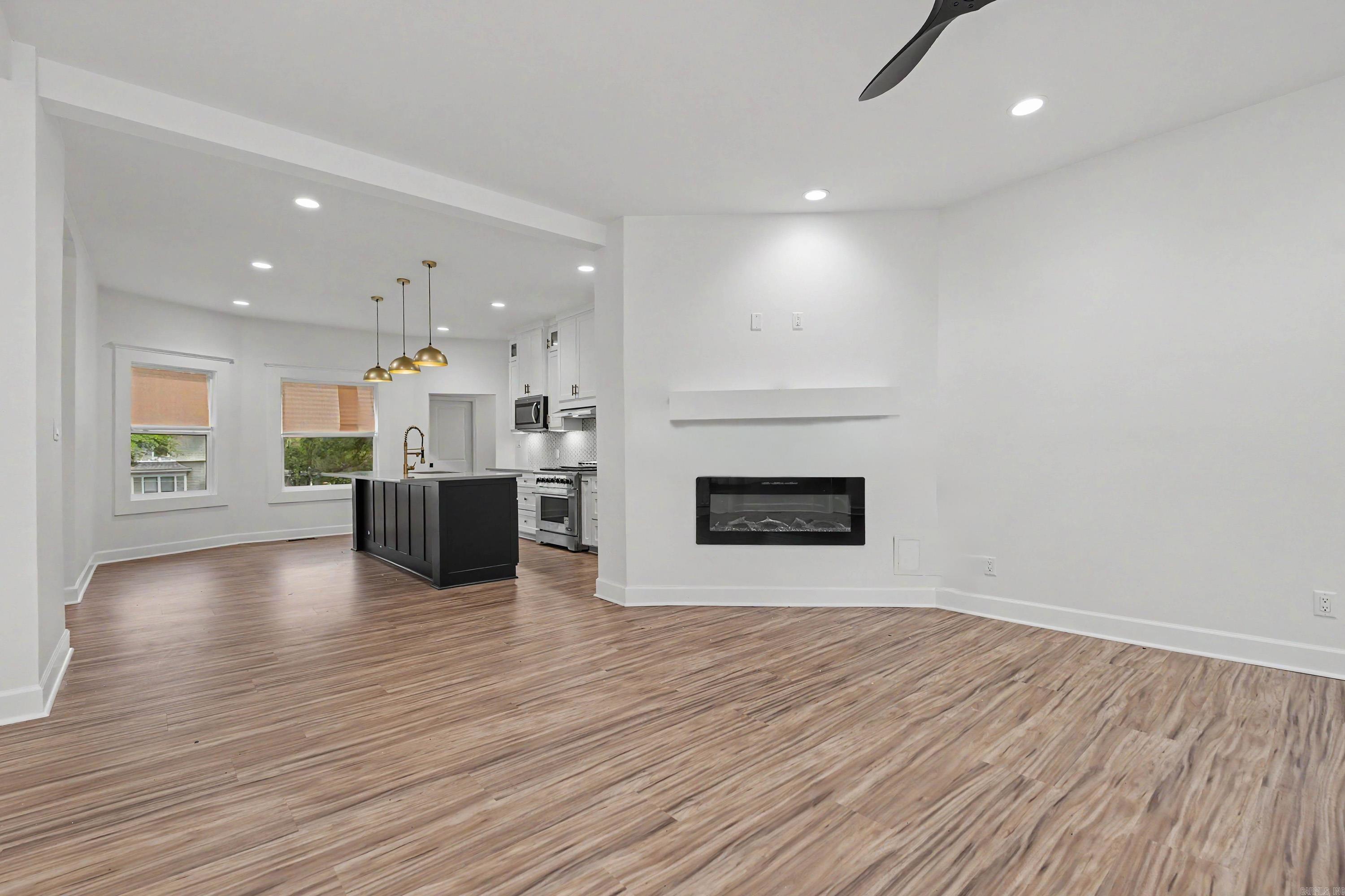 FLEMING & BRADFORD - Residential