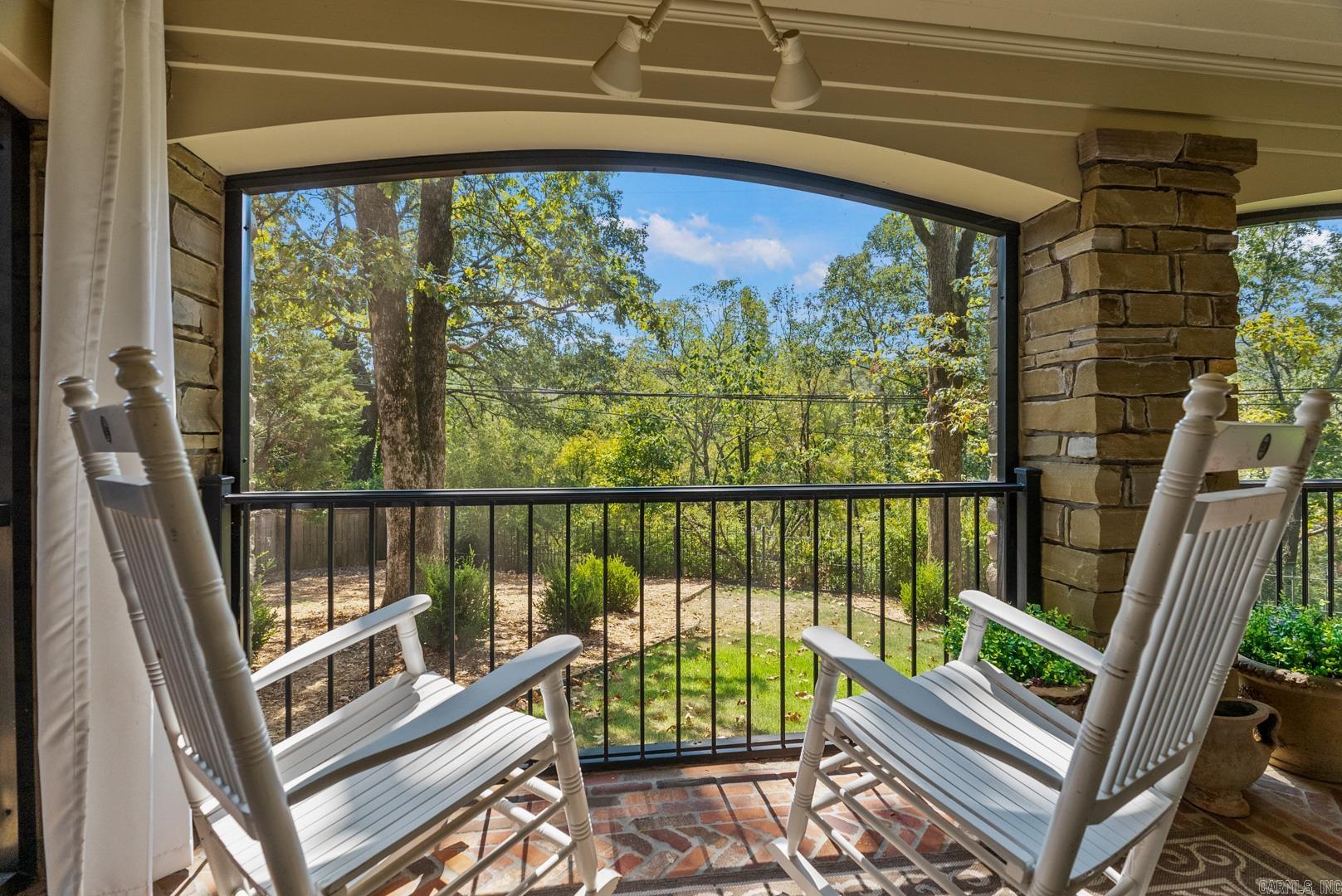 GRANDVIEW - Residential