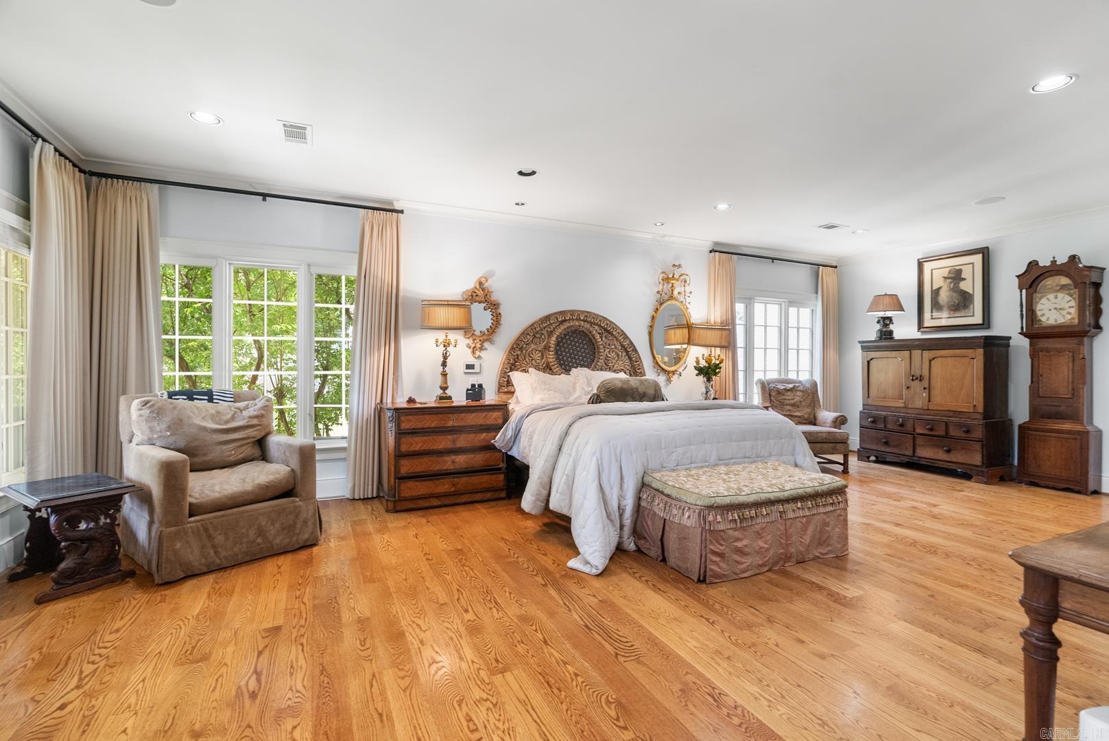 GRANDVIEW - Residential