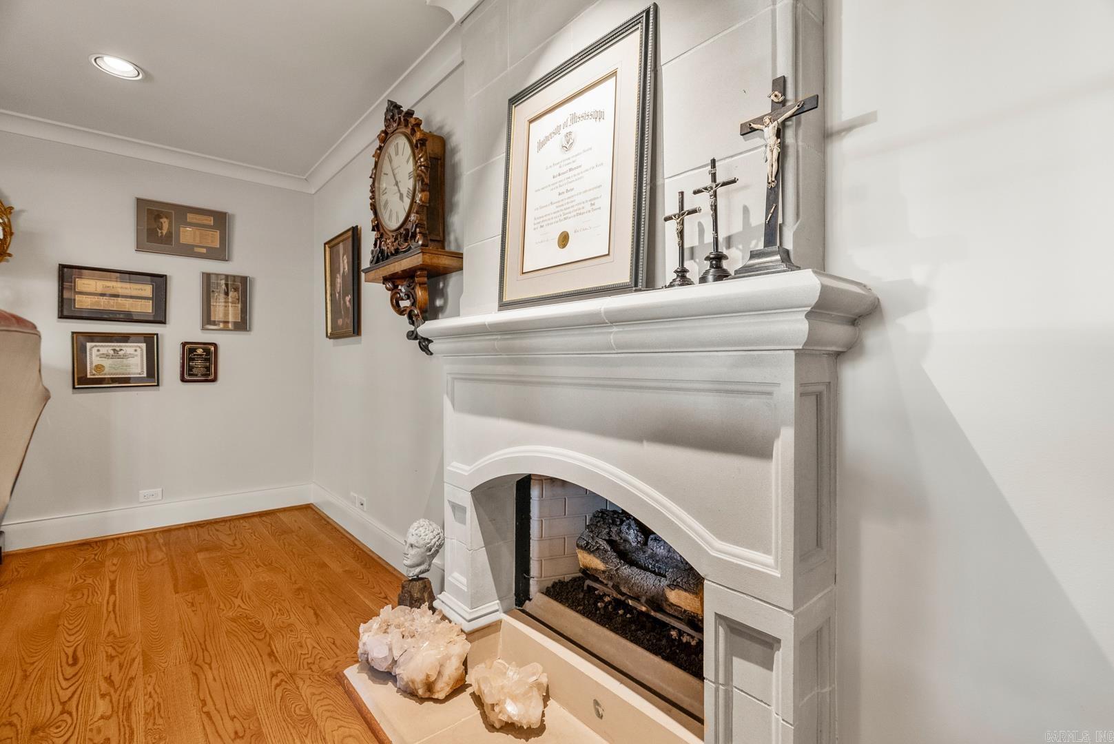 GRANDVIEW - Residential