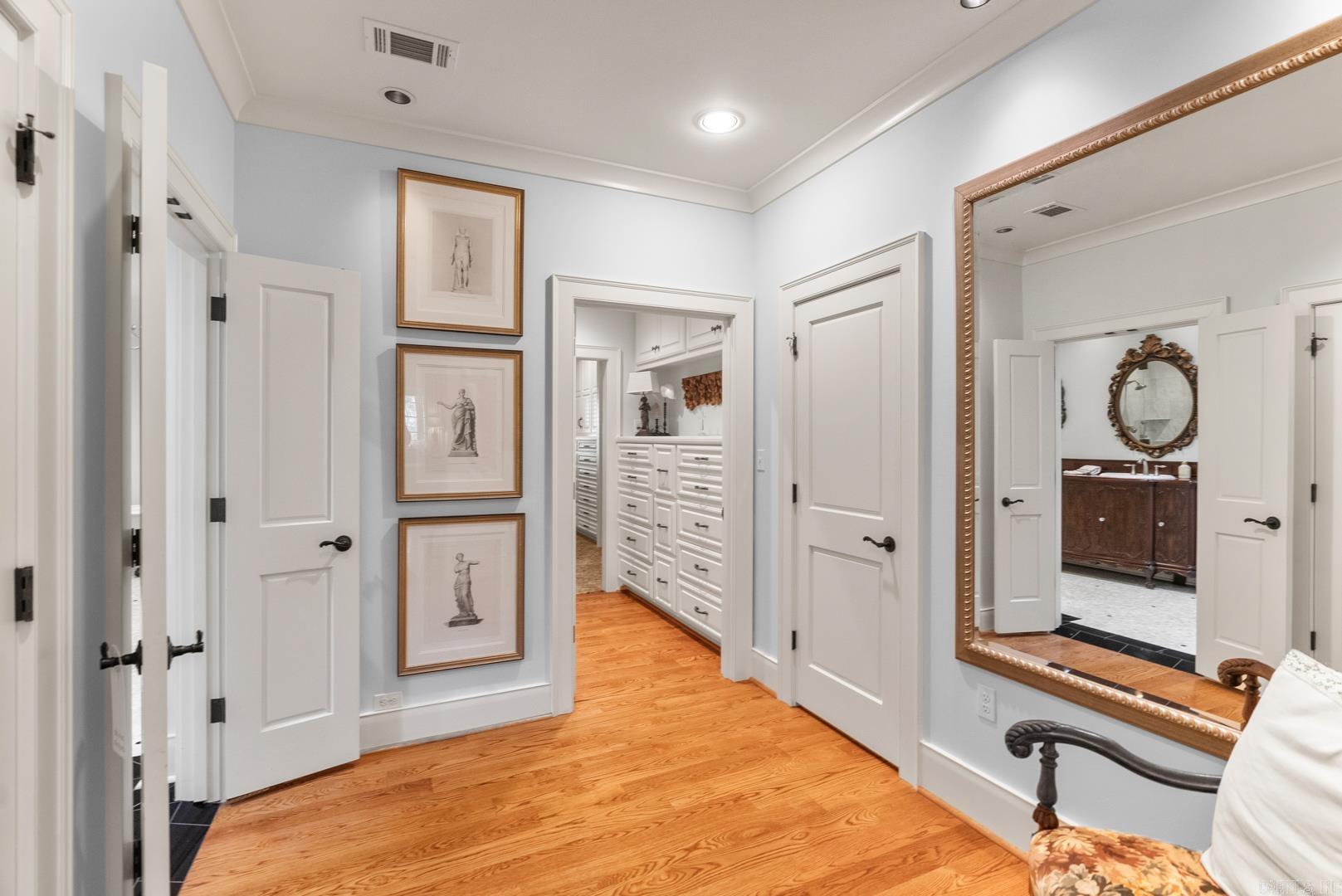 GRANDVIEW - Residential