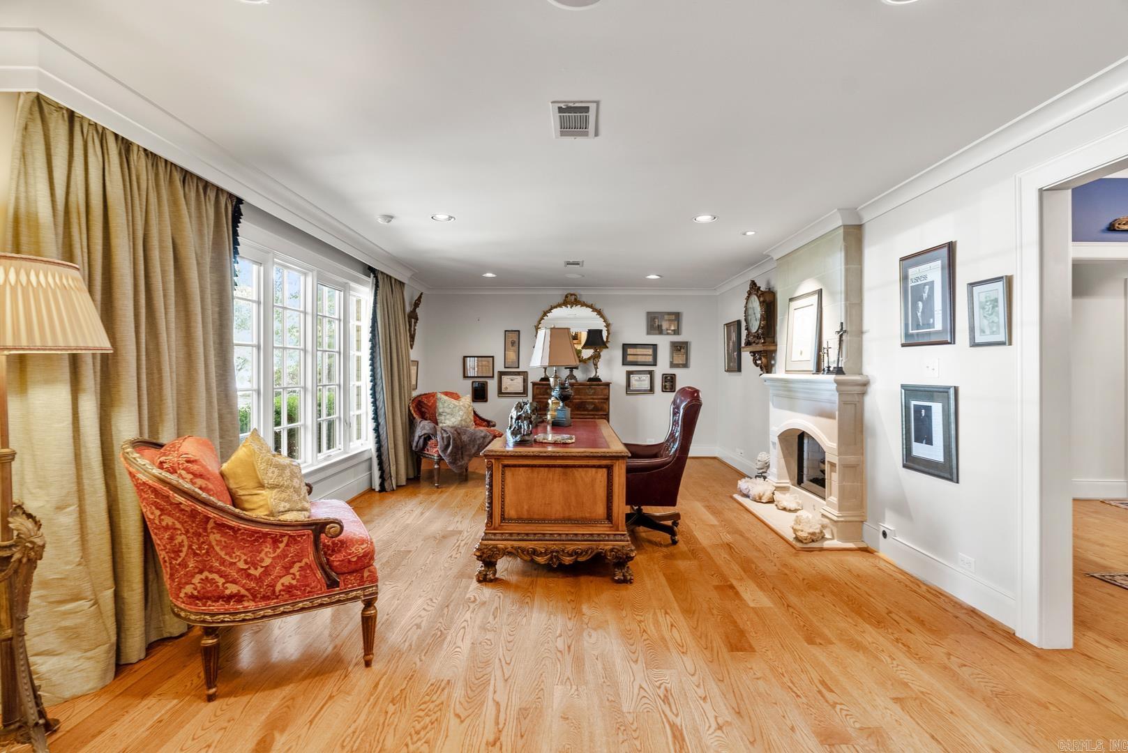 GRANDVIEW - Residential