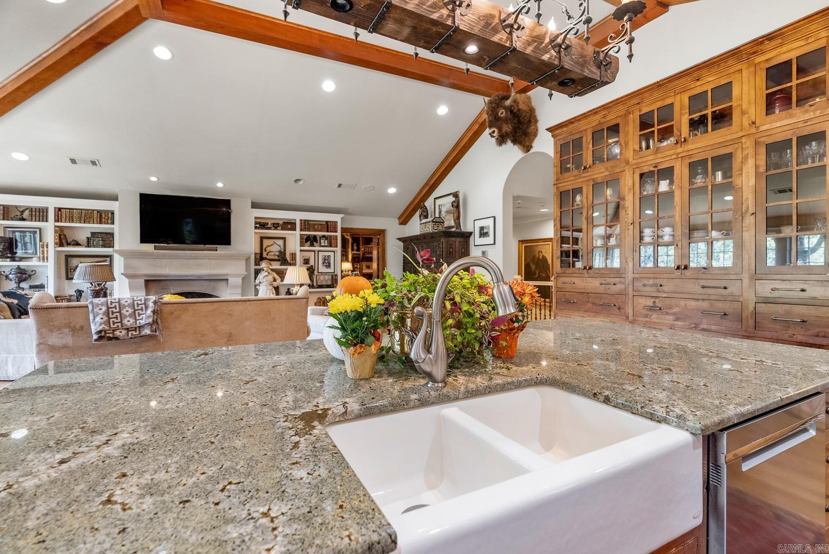 GRANDVIEW - Residential