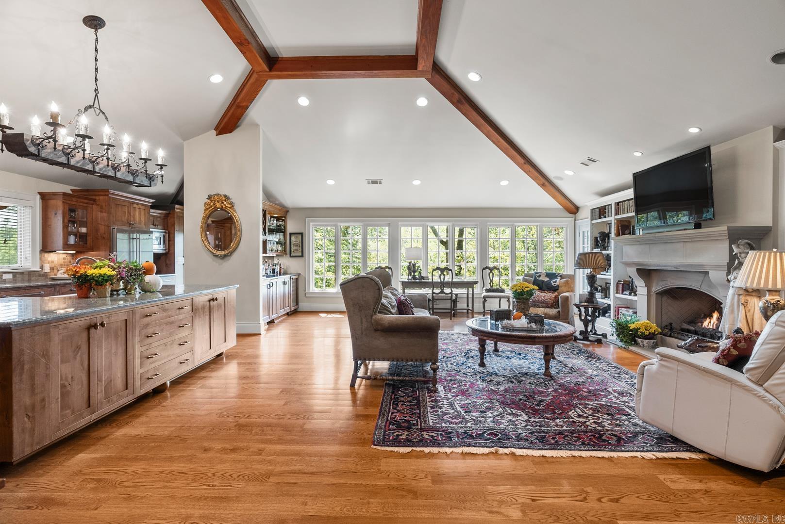 GRANDVIEW - Residential