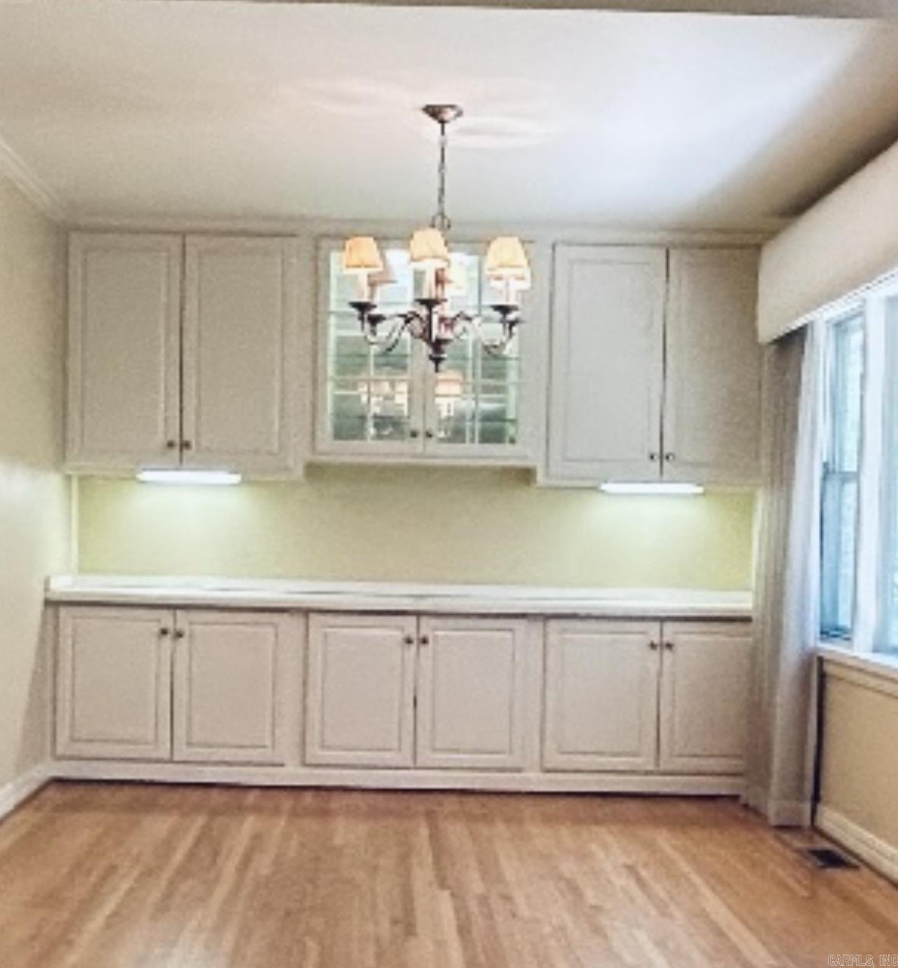 EAST PALISADES - Residential