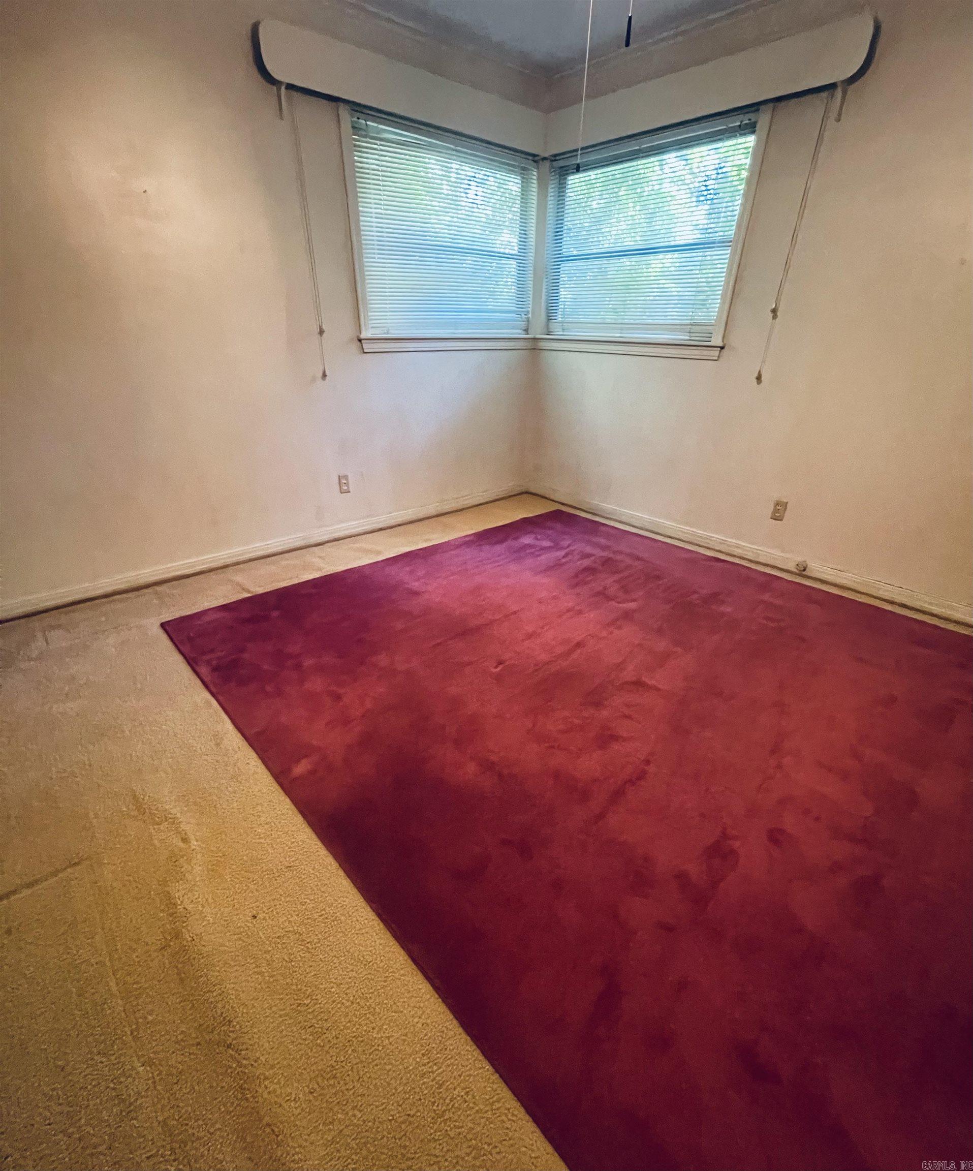 EAST PALISADES - Residential