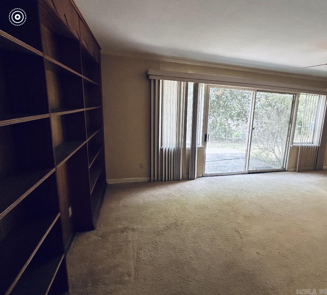 EAST PALISADES - Residential