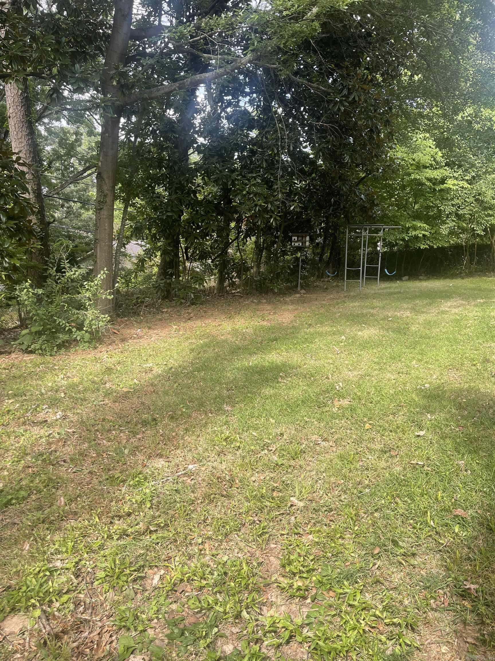 EAST PALISADES - Residential