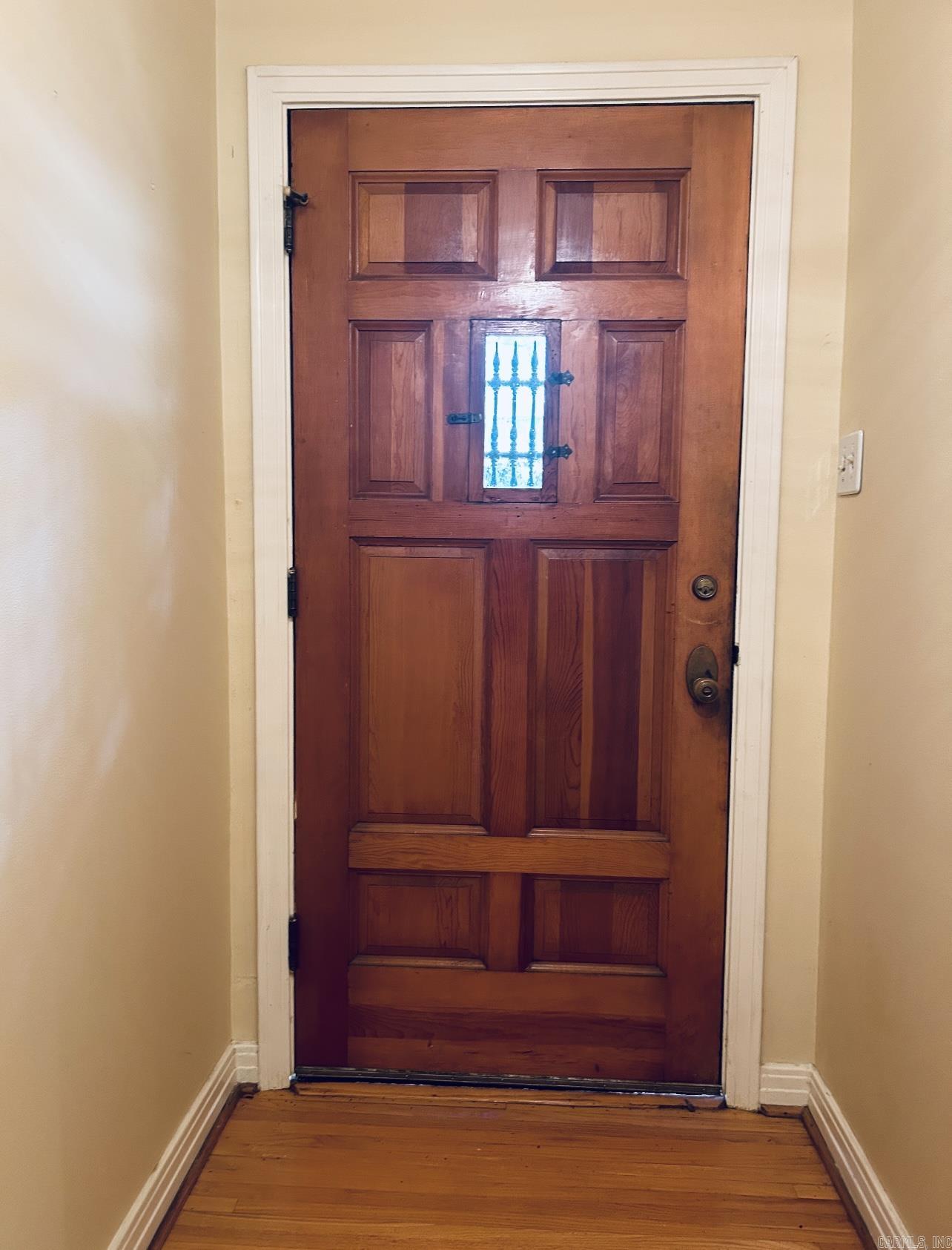 EAST PALISADES - Residential