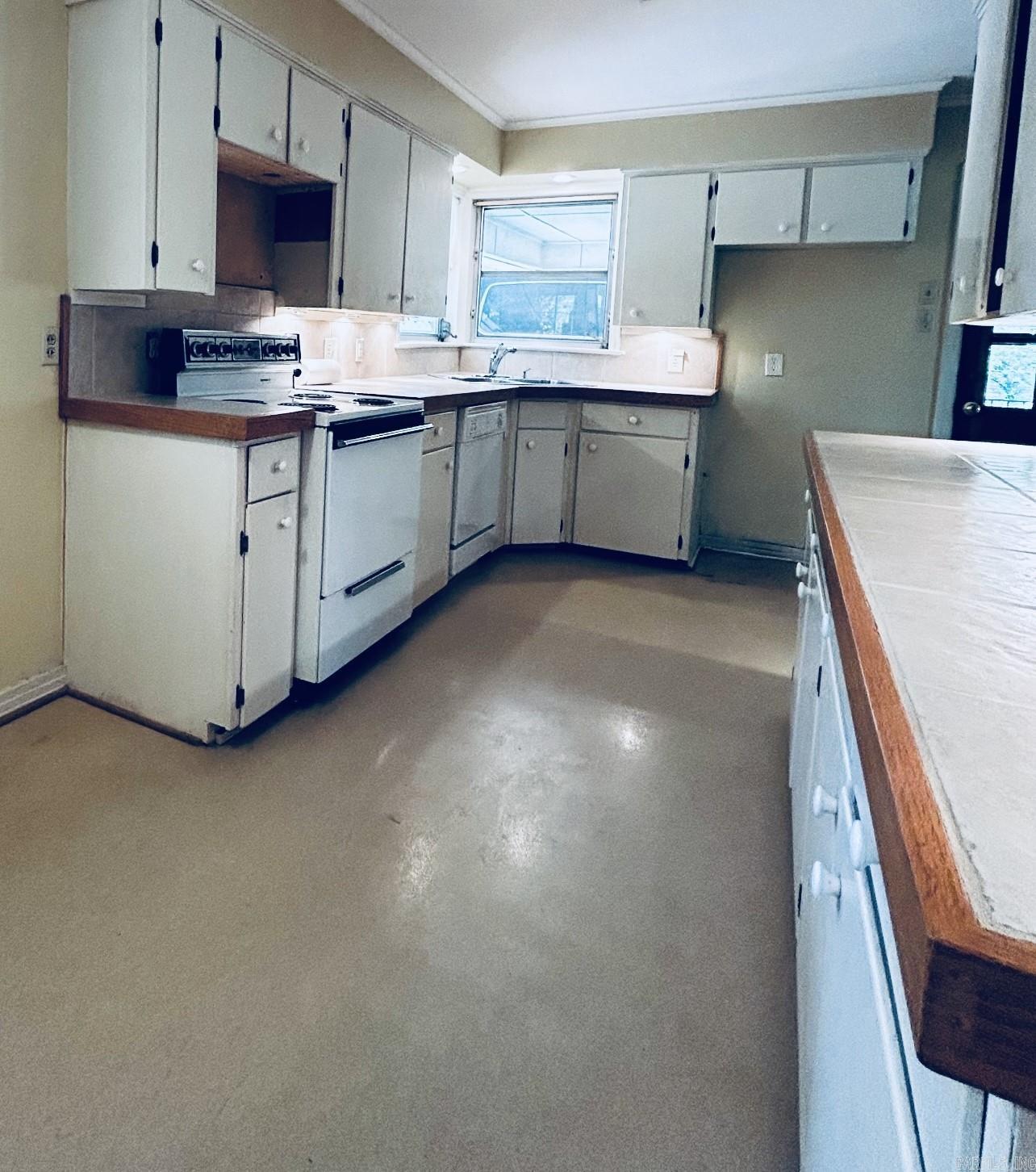 EAST PALISADES - Residential