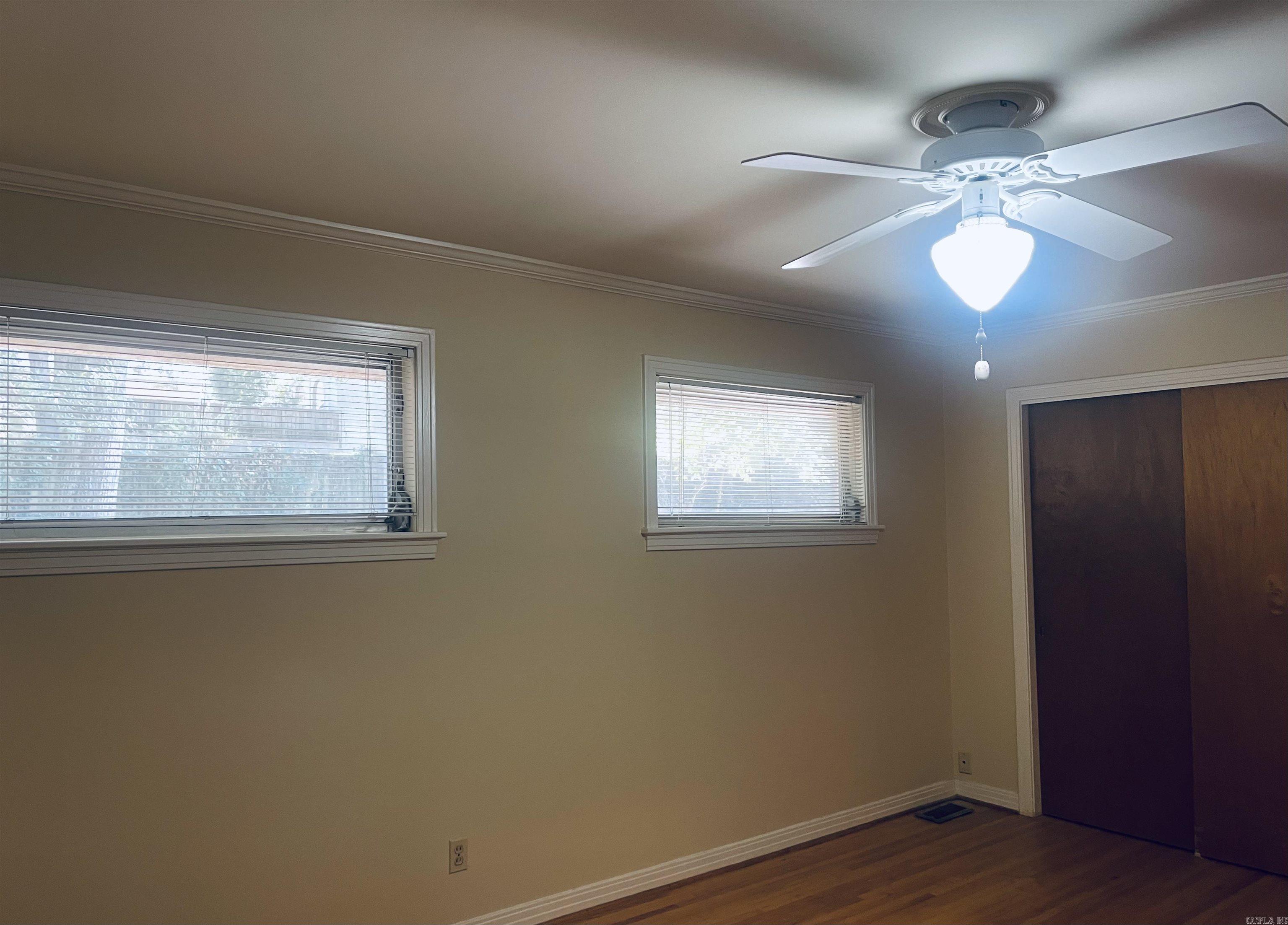 EAST PALISADES - Residential