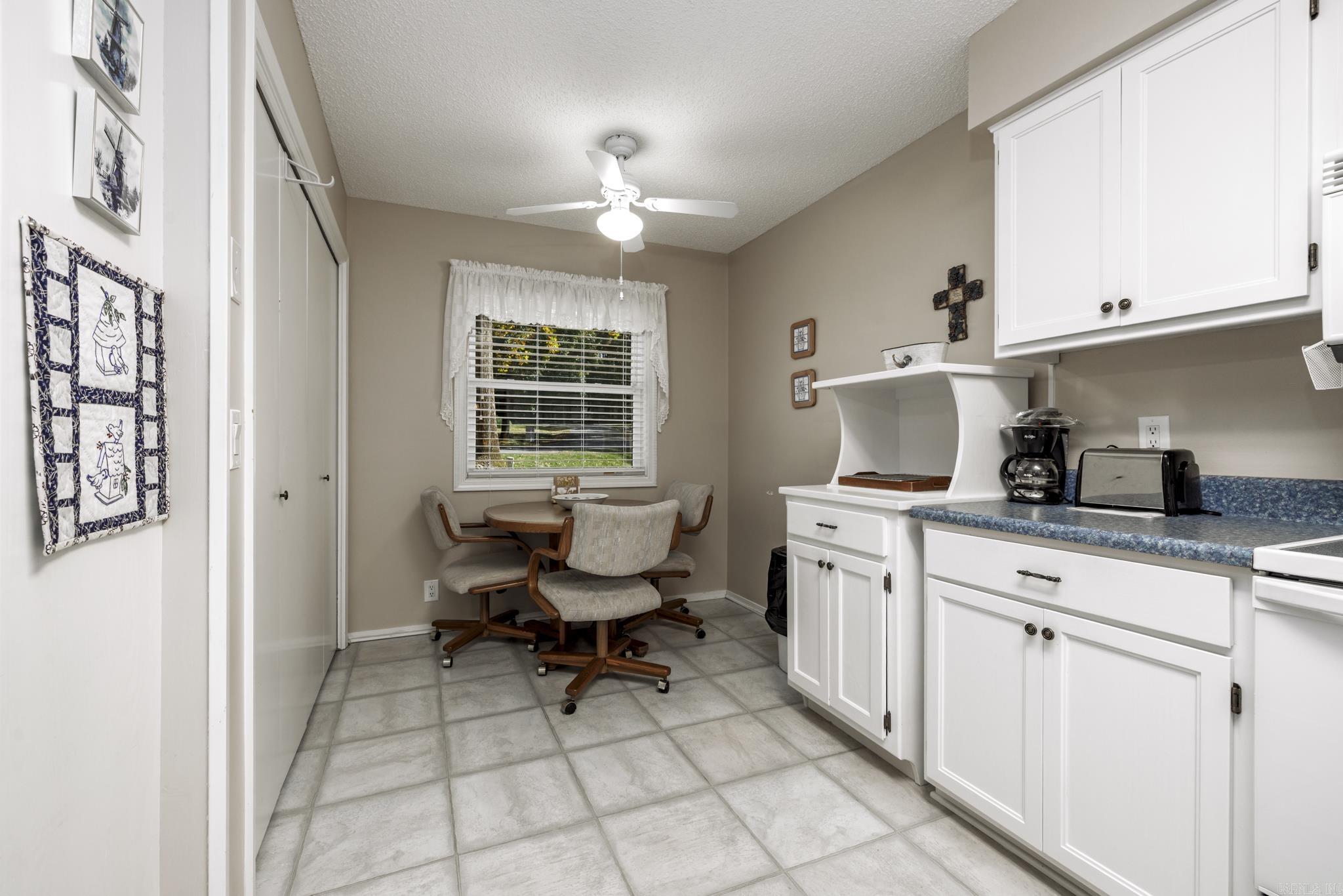 CORTEZ COURTS - Residential