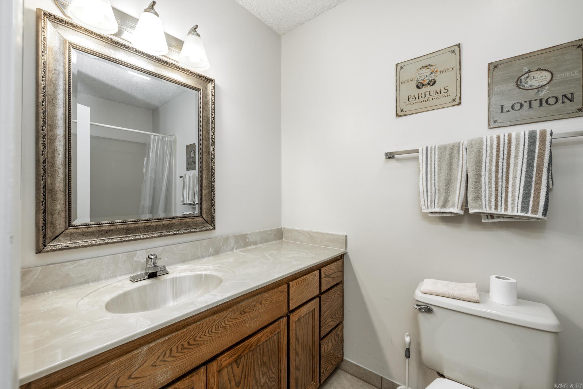 CORTEZ COURTS - Residential