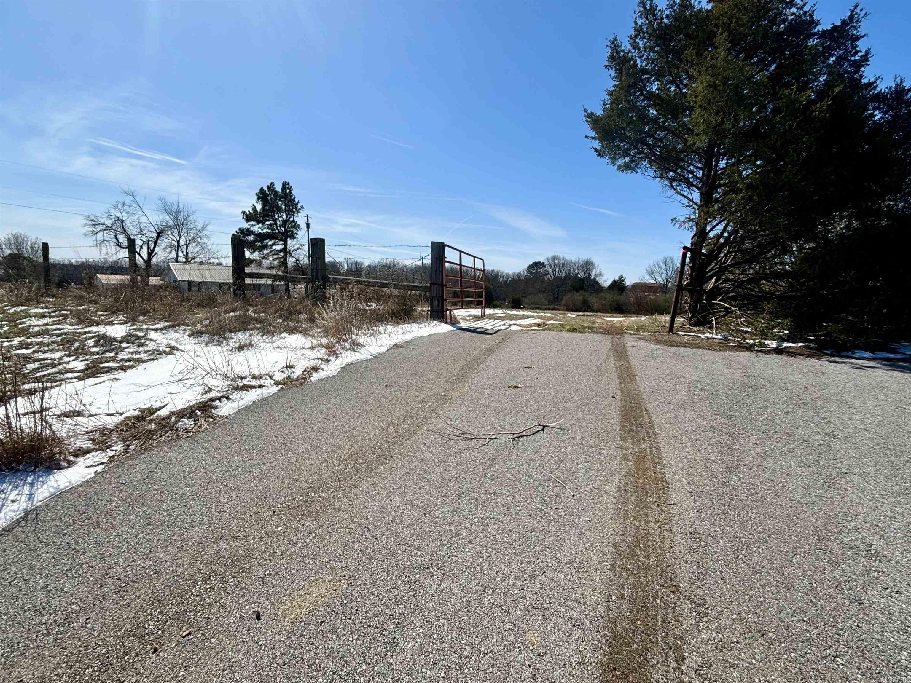 Metes & Bounds - Land