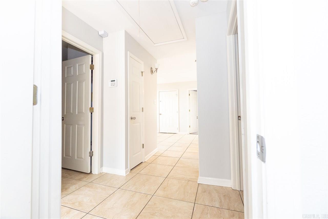 Morris Manor 2nd - Residential Lease